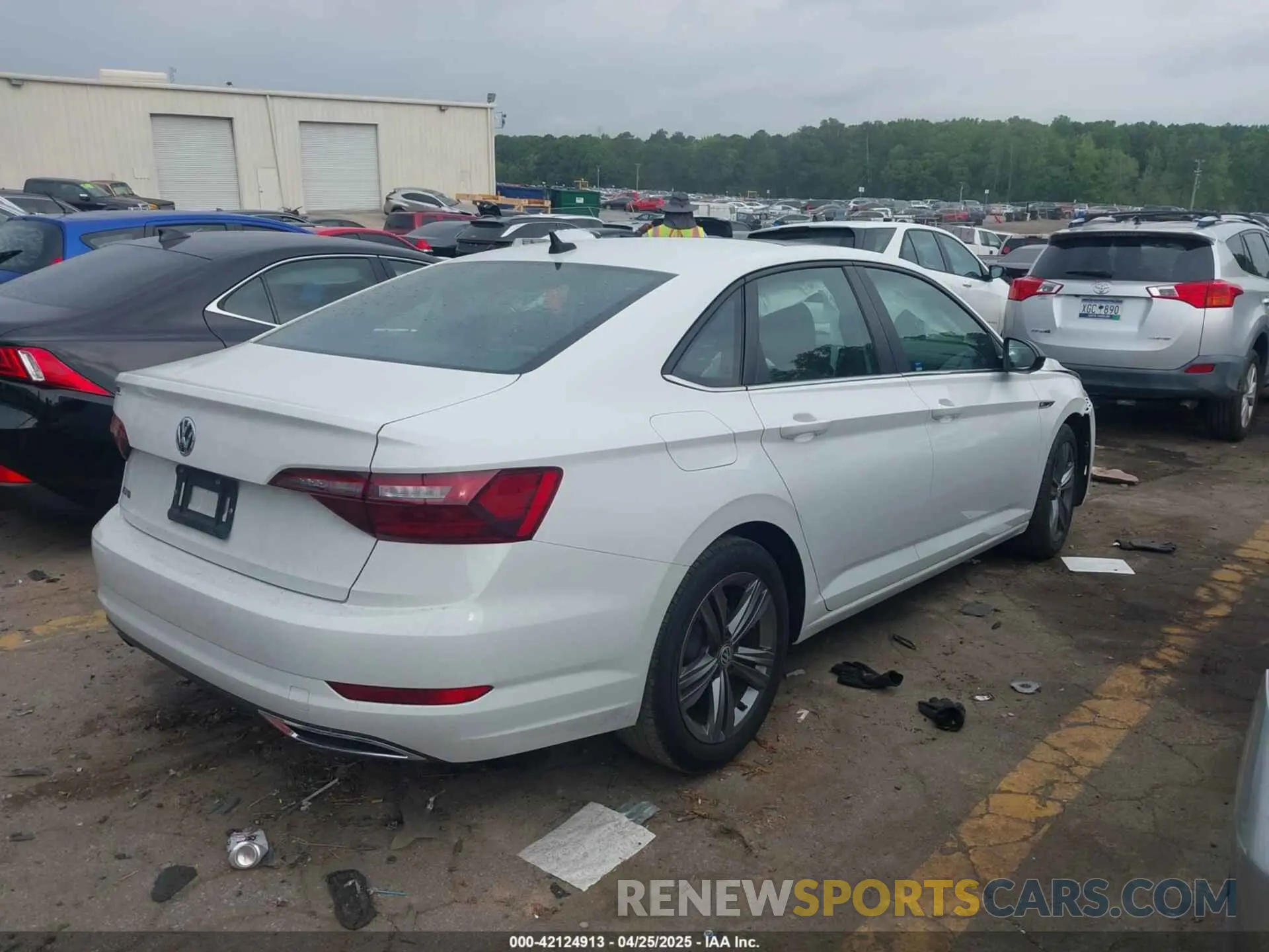4 Photograph of a damaged car 3VWC57BU9LM101169 VOLKSWAGEN JETTA 2020