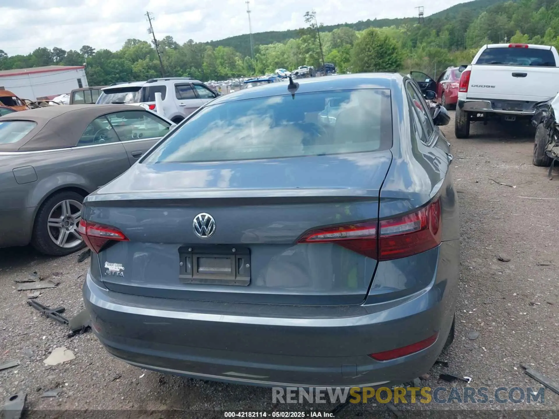 16 Photograph of a damaged car 3VWC57BUBLM103866 VOLKSWAGEN JETTA 2020