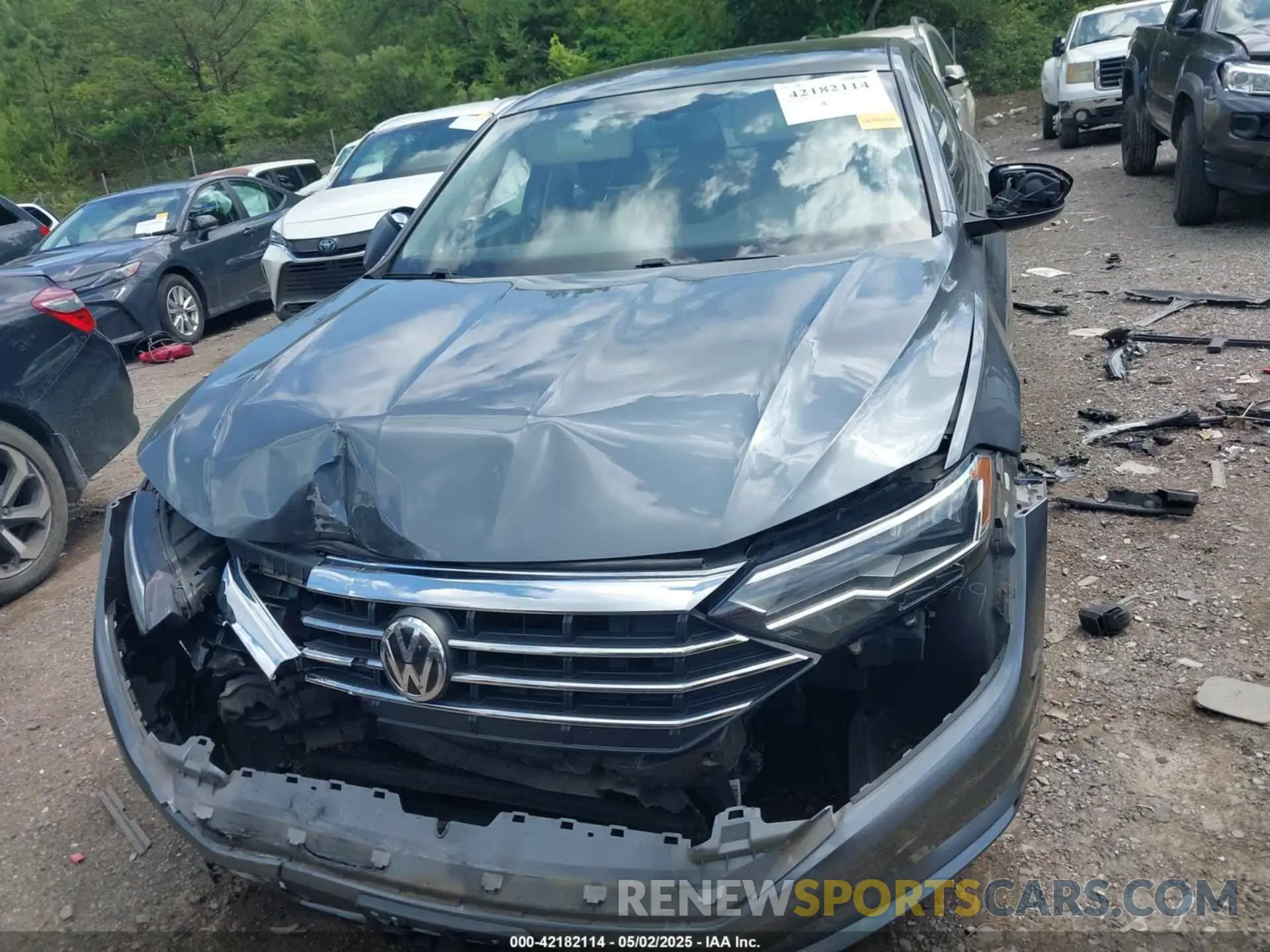 6 Photograph of a damaged car 3VWC57BUBLM103866 VOLKSWAGEN JETTA 2020