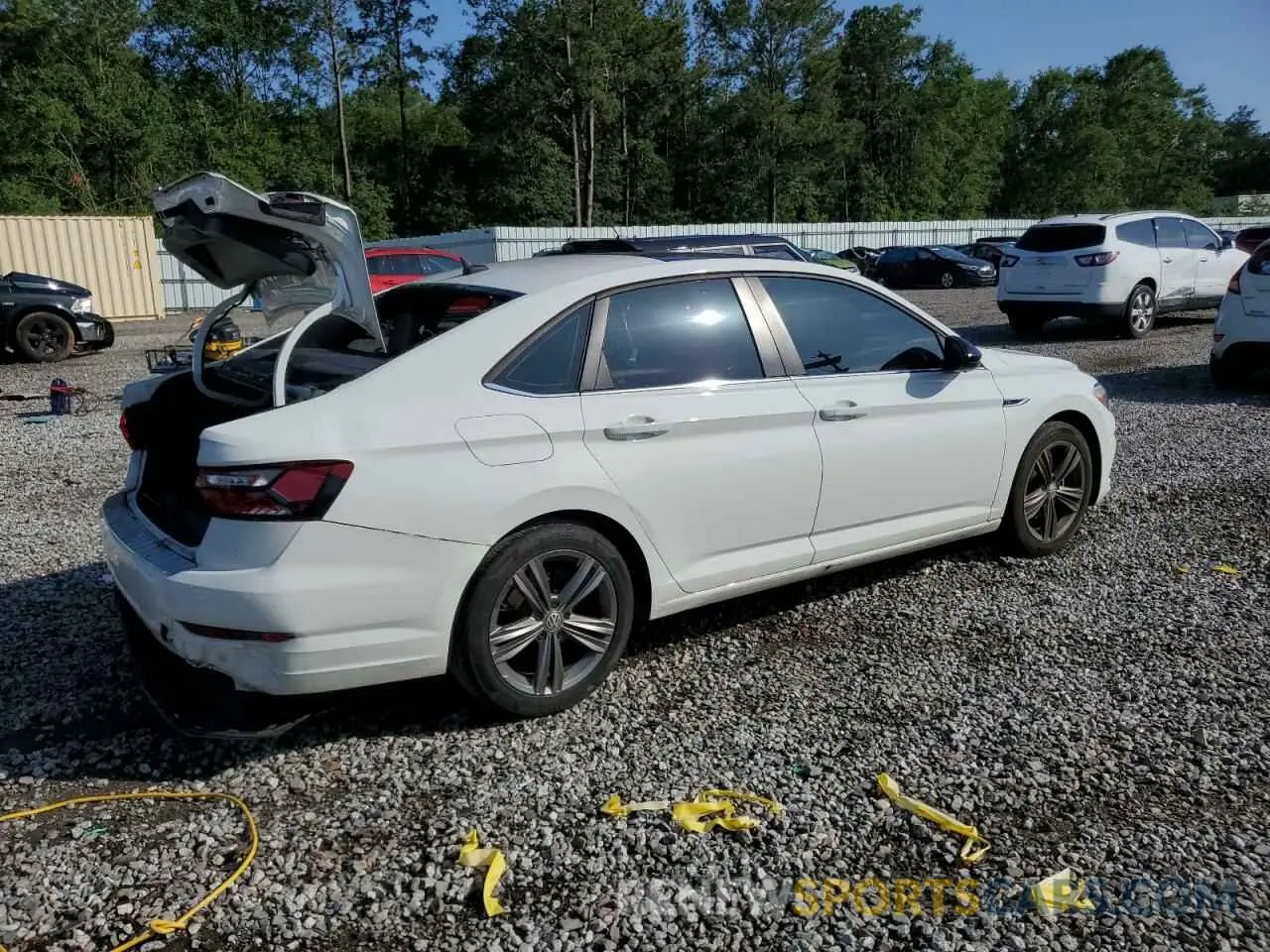 3 Photograph of a damaged car 3VWC57BUXLM100256 VOLKSWAGEN JETTA 2020
