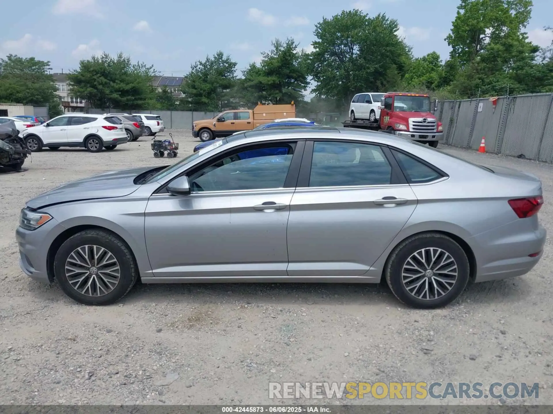 14 Photograph of a damaged car 3VWC57BUXLM101701 VOLKSWAGEN JETTA 2020