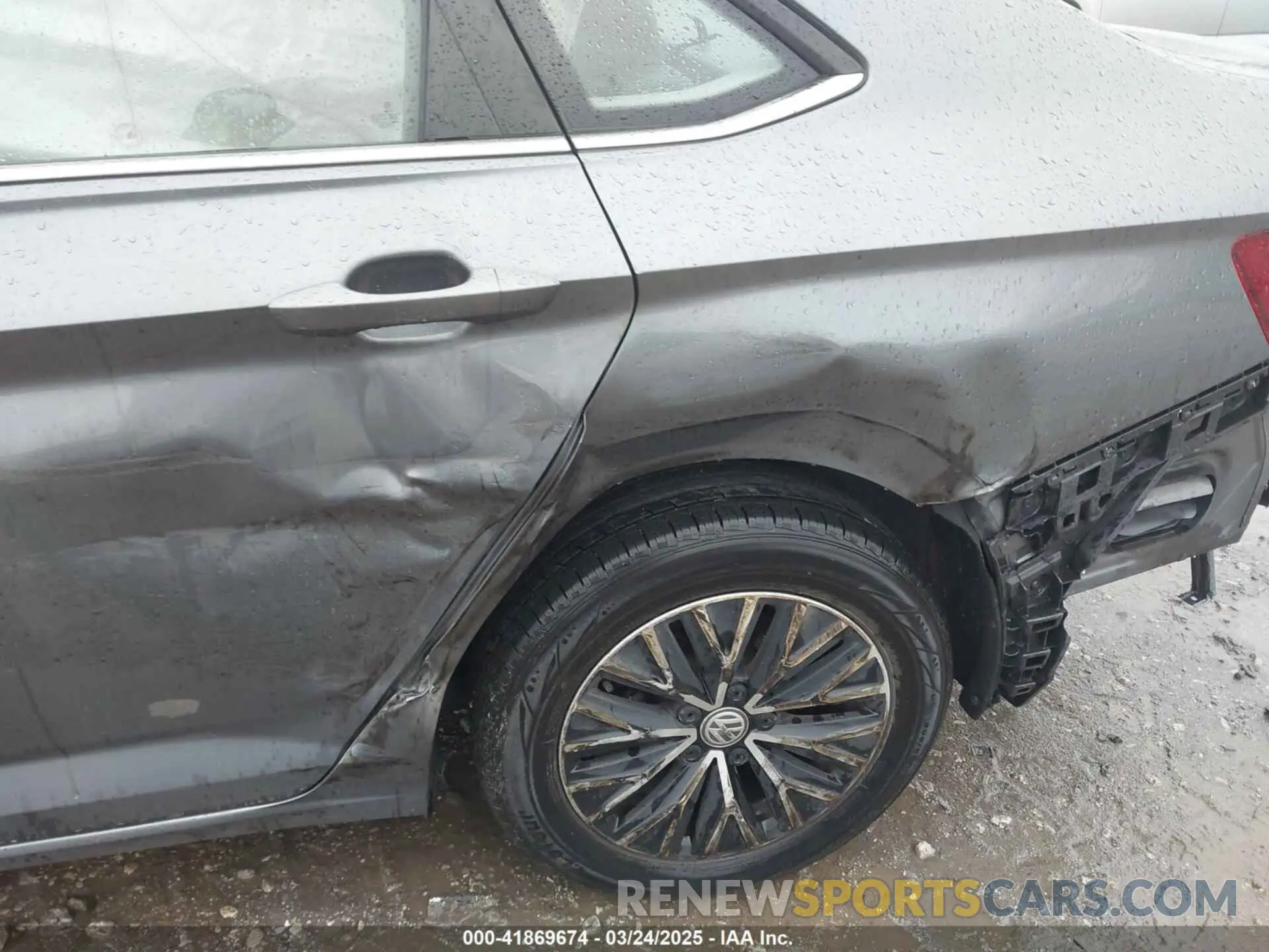 6 Photograph of a damaged car 3VWC57BUXLM106381 VOLKSWAGEN JETTA 2020