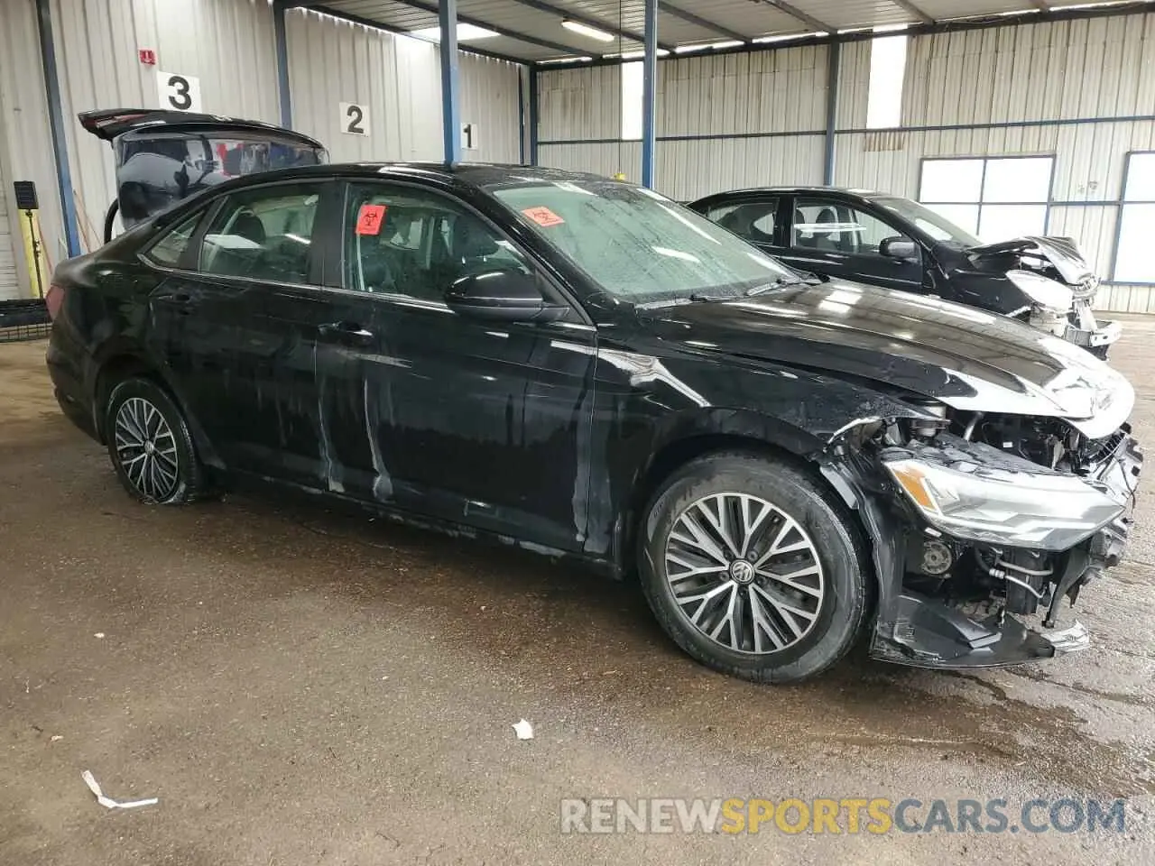4 Photograph of a damaged car 3VWCB7BU0LM008047 VOLKSWAGEN JETTA 2020