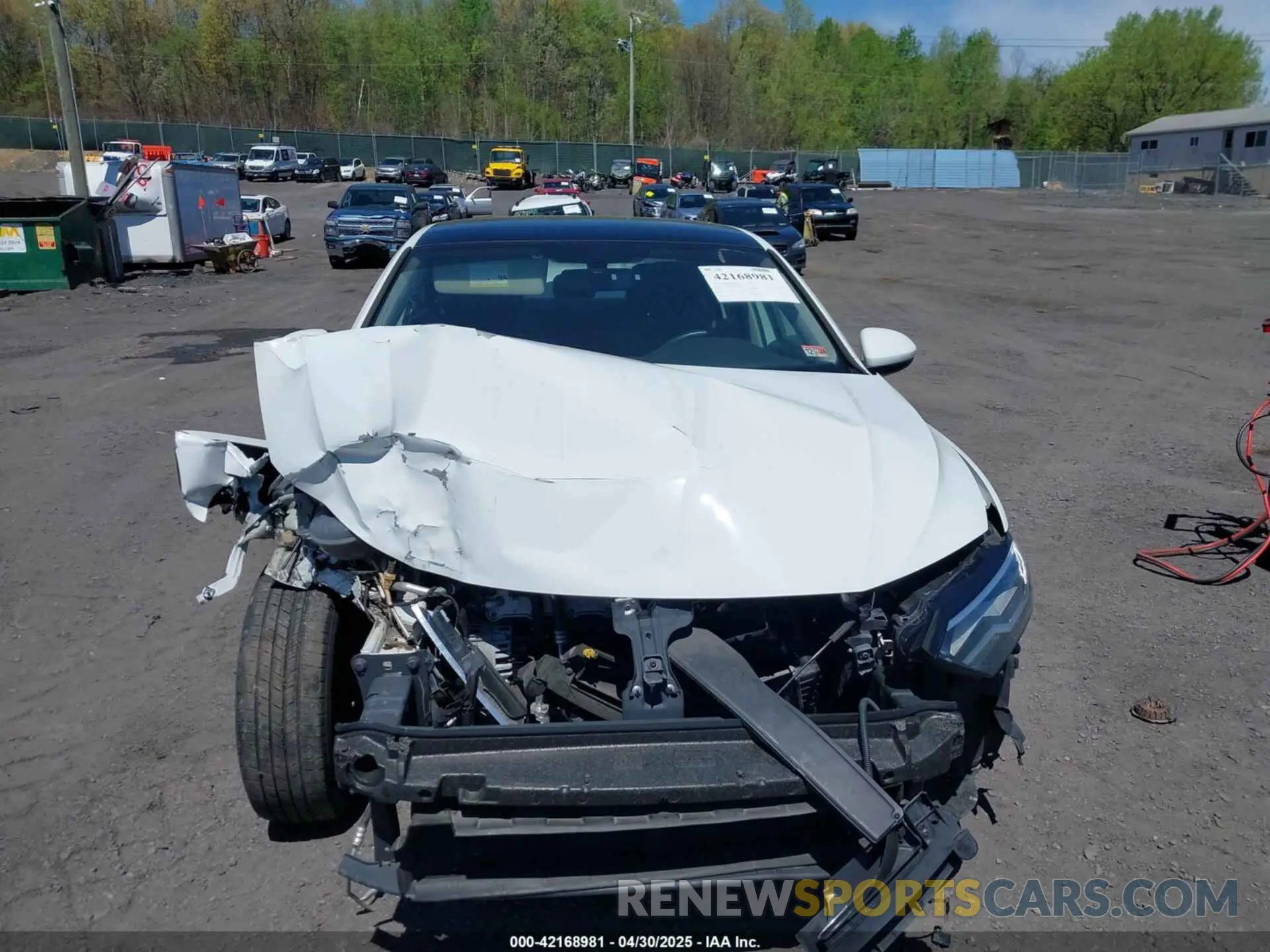 12 Photograph of a damaged car 3VWCB7BU0LM017637 VOLKSWAGEN JETTA 2020