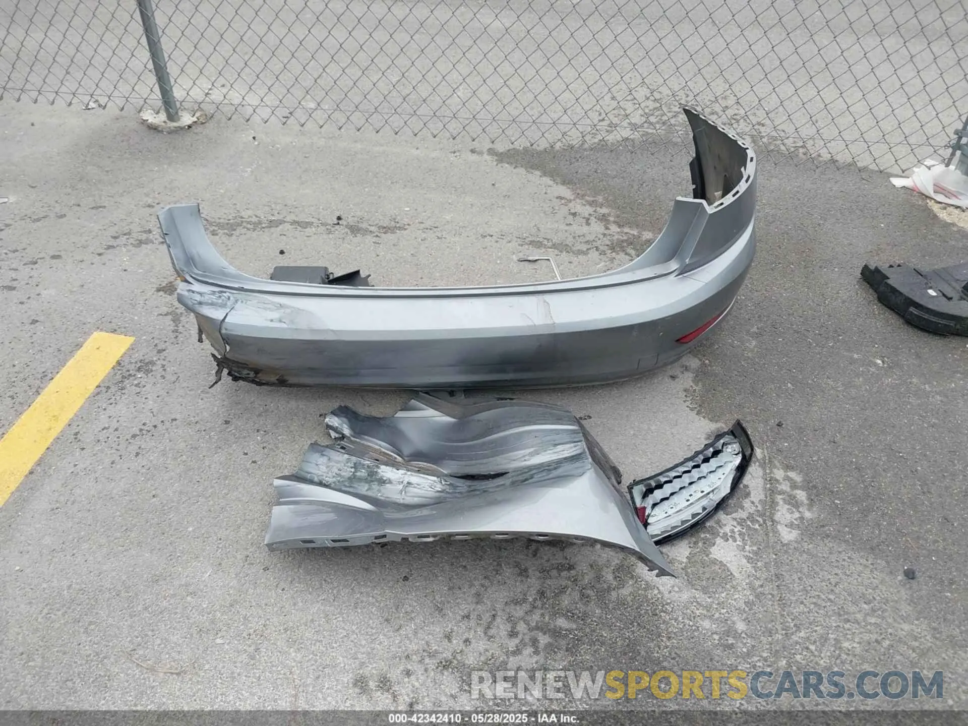 12 Photograph of a damaged car 3VWCB7BU0LM033580 VOLKSWAGEN JETTA 2020