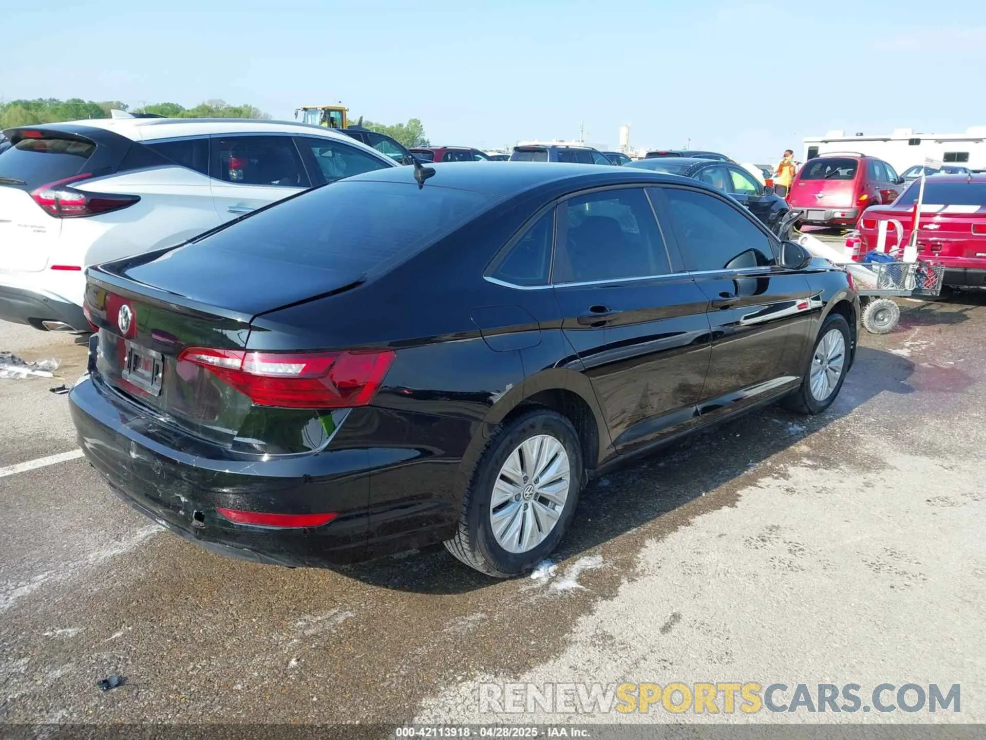 4 Photograph of a damaged car 3VWCB7BU0LM035734 VOLKSWAGEN JETTA 2020