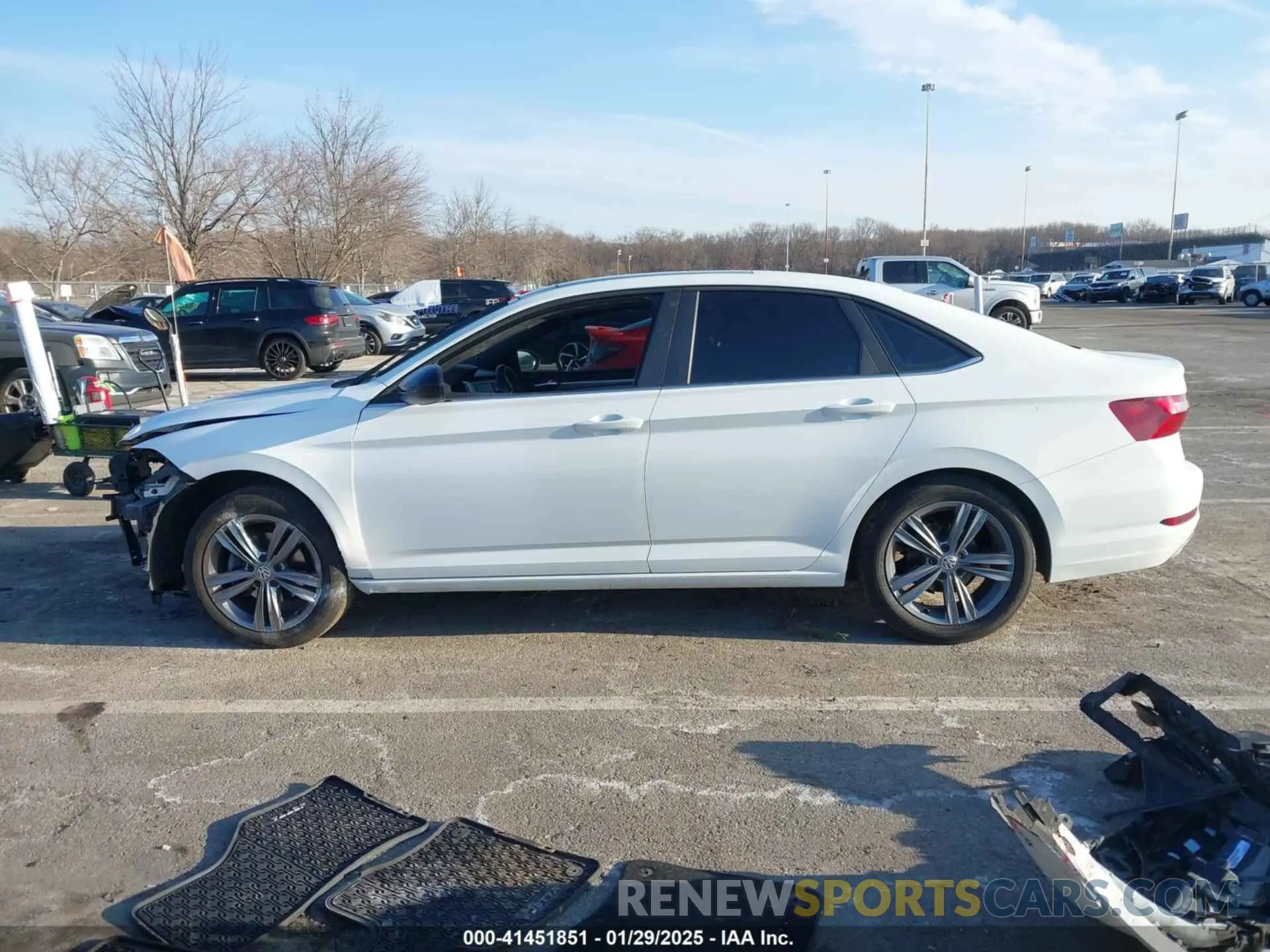 15 Photograph of a damaged car 3VWCB7BU0LM039721 VOLKSWAGEN JETTA 2020
