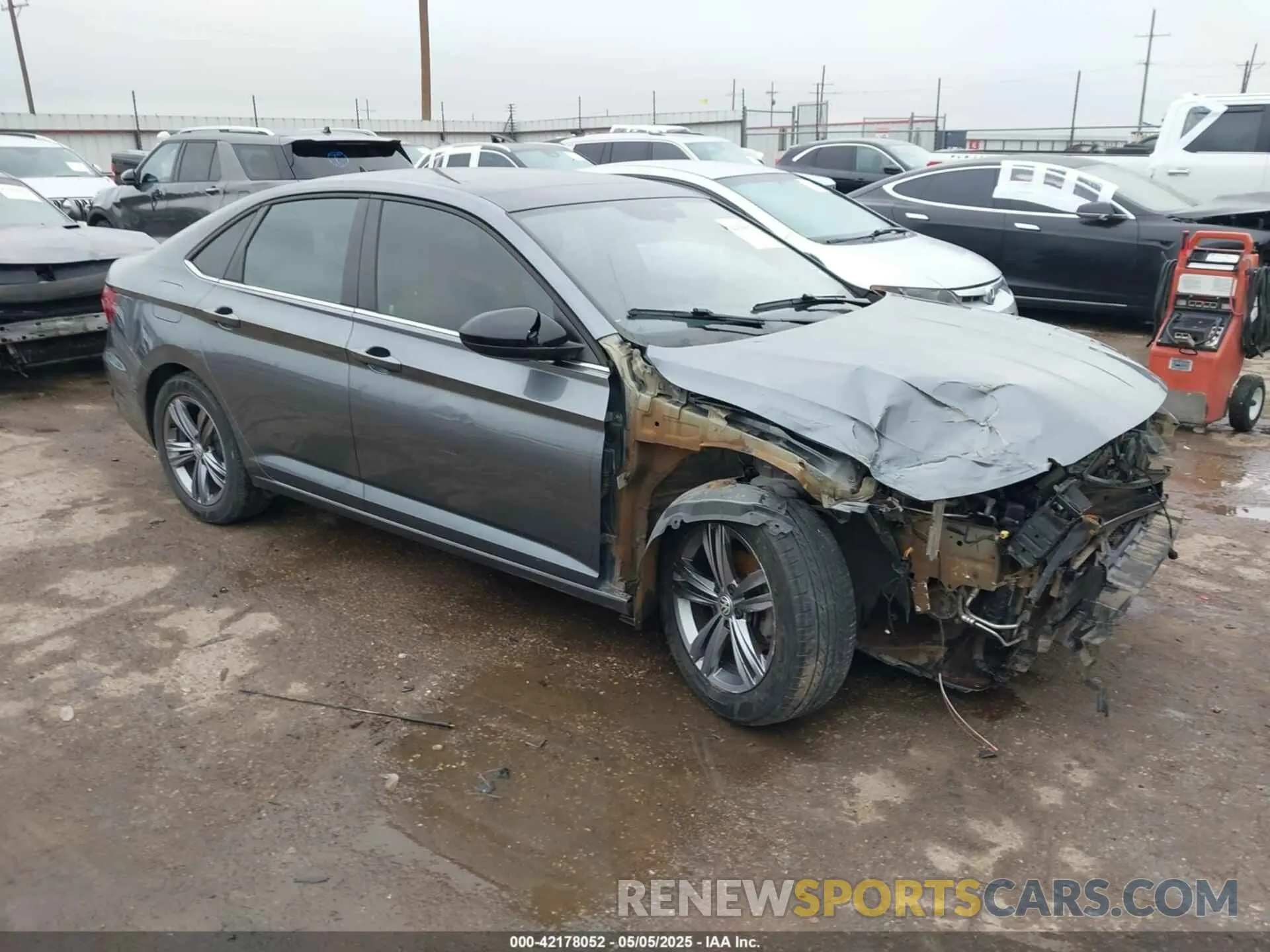 1 Photograph of a damaged car 3VWCB7BU0LM051450 VOLKSWAGEN JETTA 2020