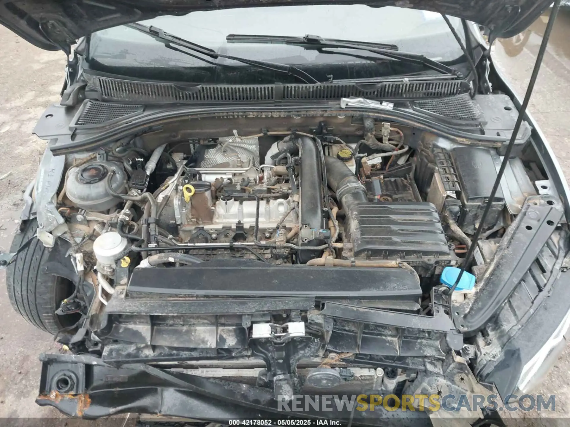 10 Photograph of a damaged car 3VWCB7BU0LM051450 VOLKSWAGEN JETTA 2020