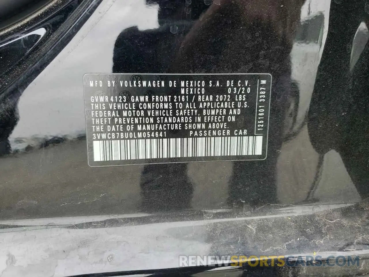 13 Photograph of a damaged car 3VWCB7BU0LM054641 VOLKSWAGEN JETTA 2020
