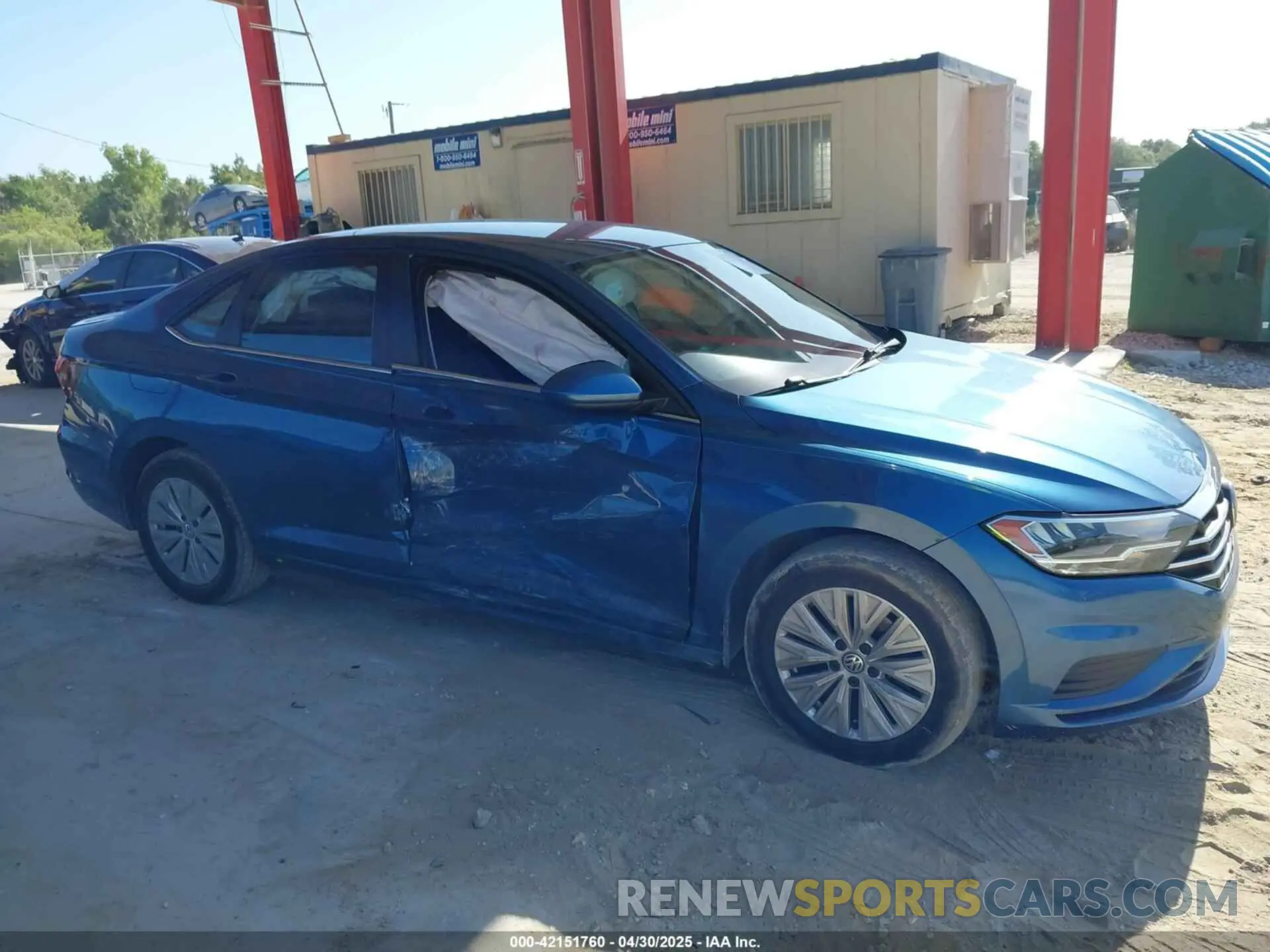 13 Photograph of a damaged car 3VWCB7BU0LM067356 VOLKSWAGEN JETTA 2020