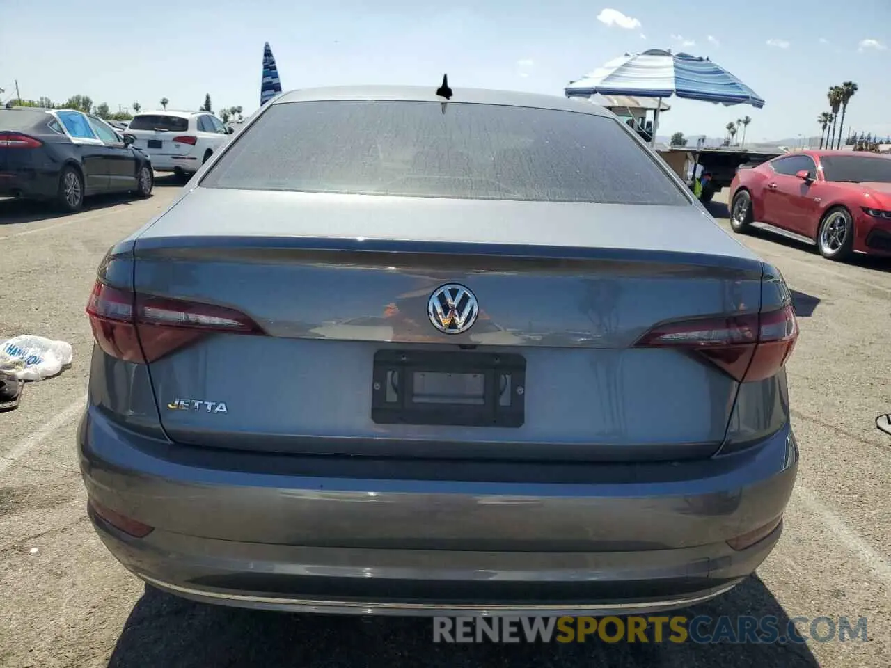 6 Photograph of a damaged car 3VWCB7BU1LM010115 VOLKSWAGEN JETTA 2020