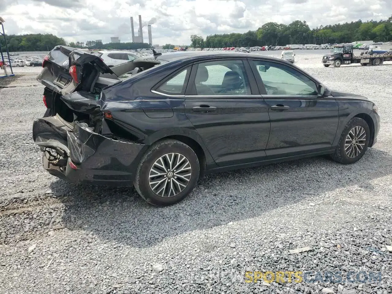 3 Photograph of a damaged car 3VWCB7BU1LM040859 VOLKSWAGEN JETTA 2020