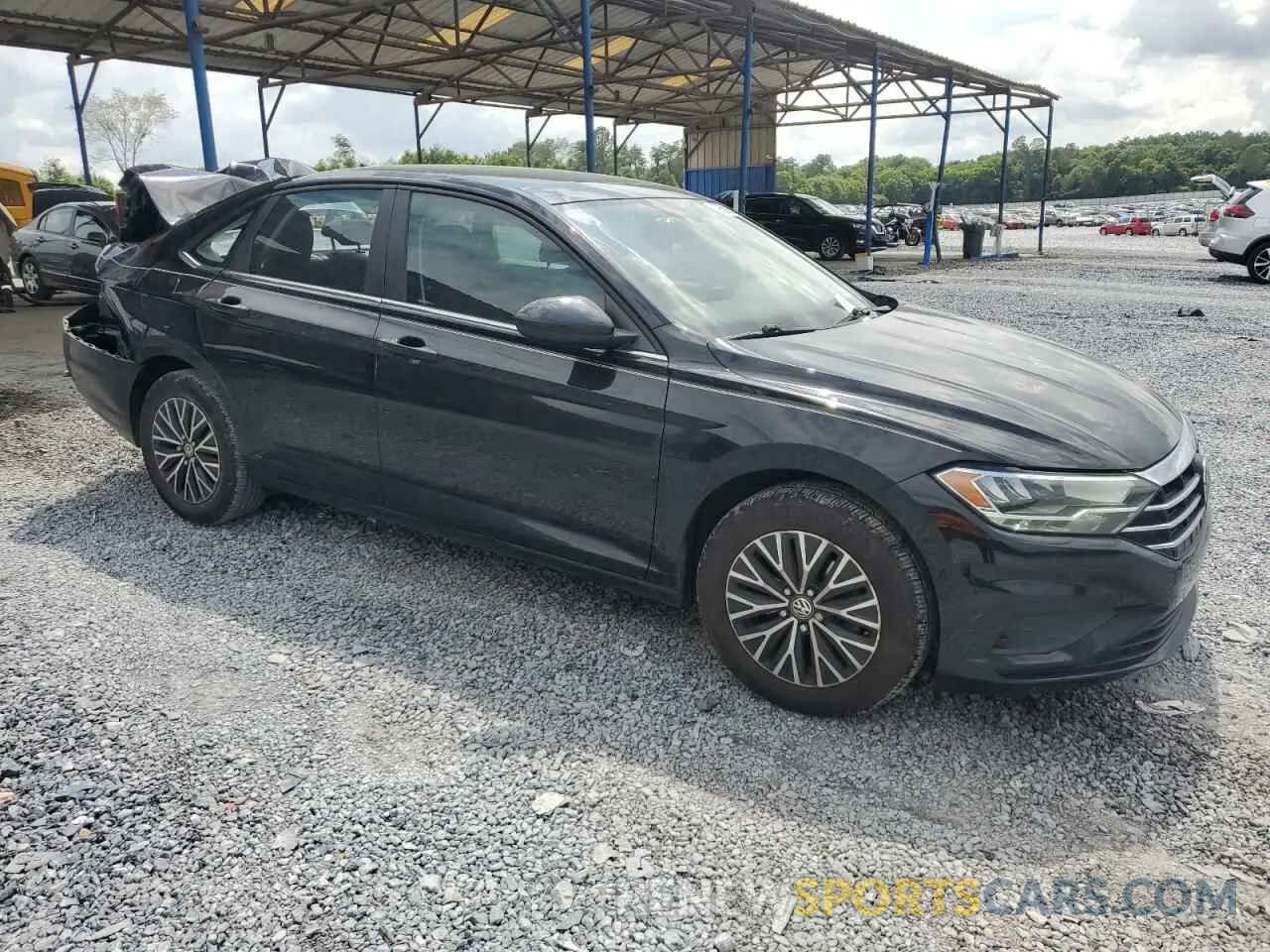 4 Photograph of a damaged car 3VWCB7BU1LM040859 VOLKSWAGEN JETTA 2020