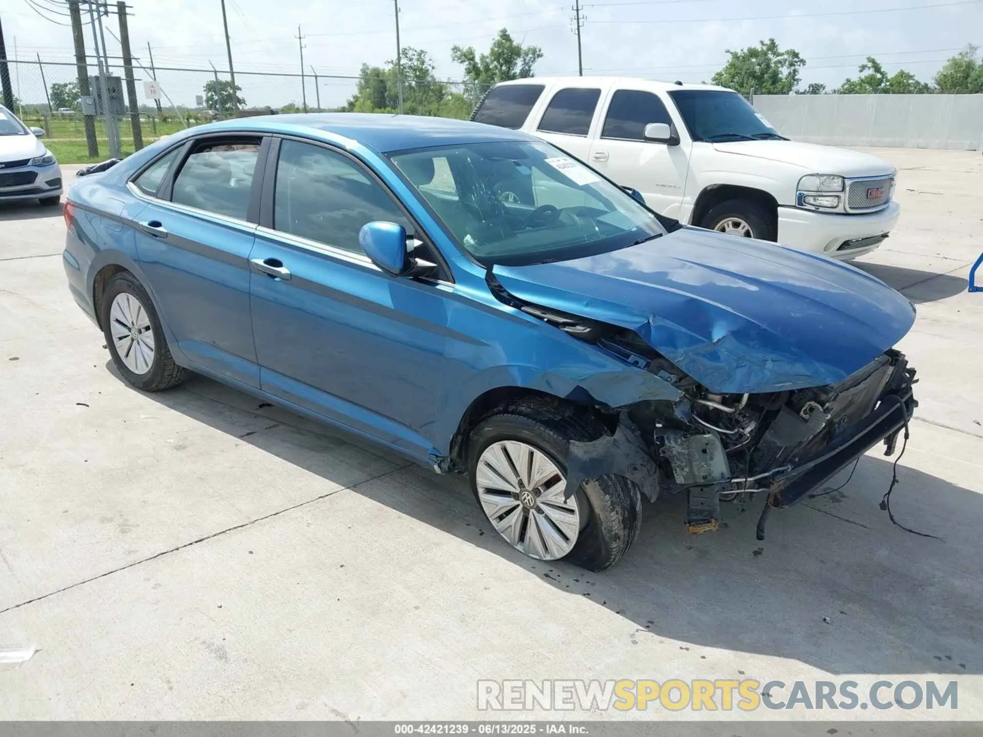 1 Photograph of a damaged car 3VWCB7BU1LM076924 VOLKSWAGEN JETTA 2020