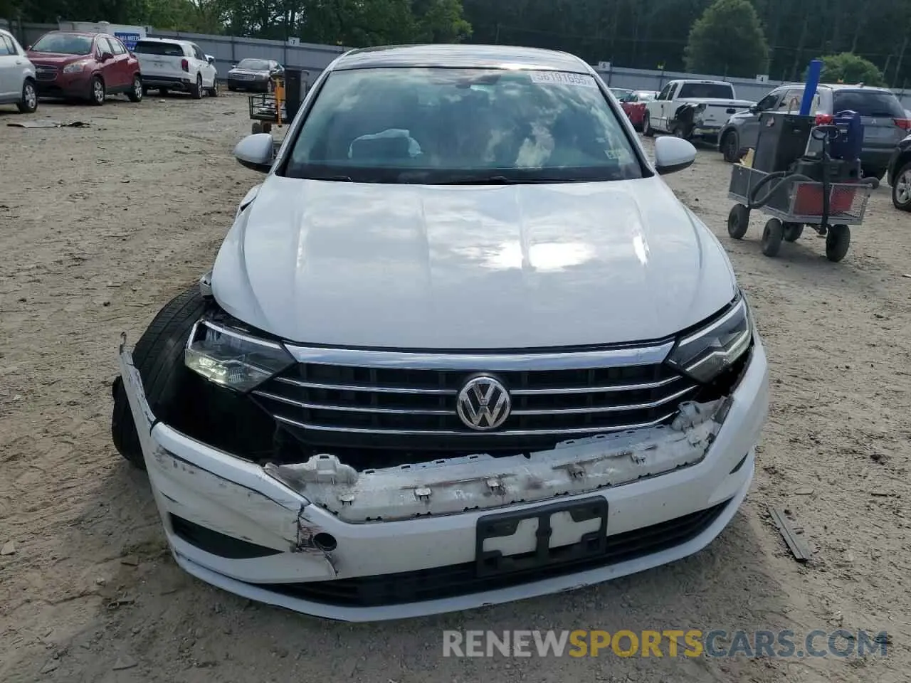 5 Photograph of a damaged car 3VWCB7BU2LM009748 VOLKSWAGEN JETTA 2020
