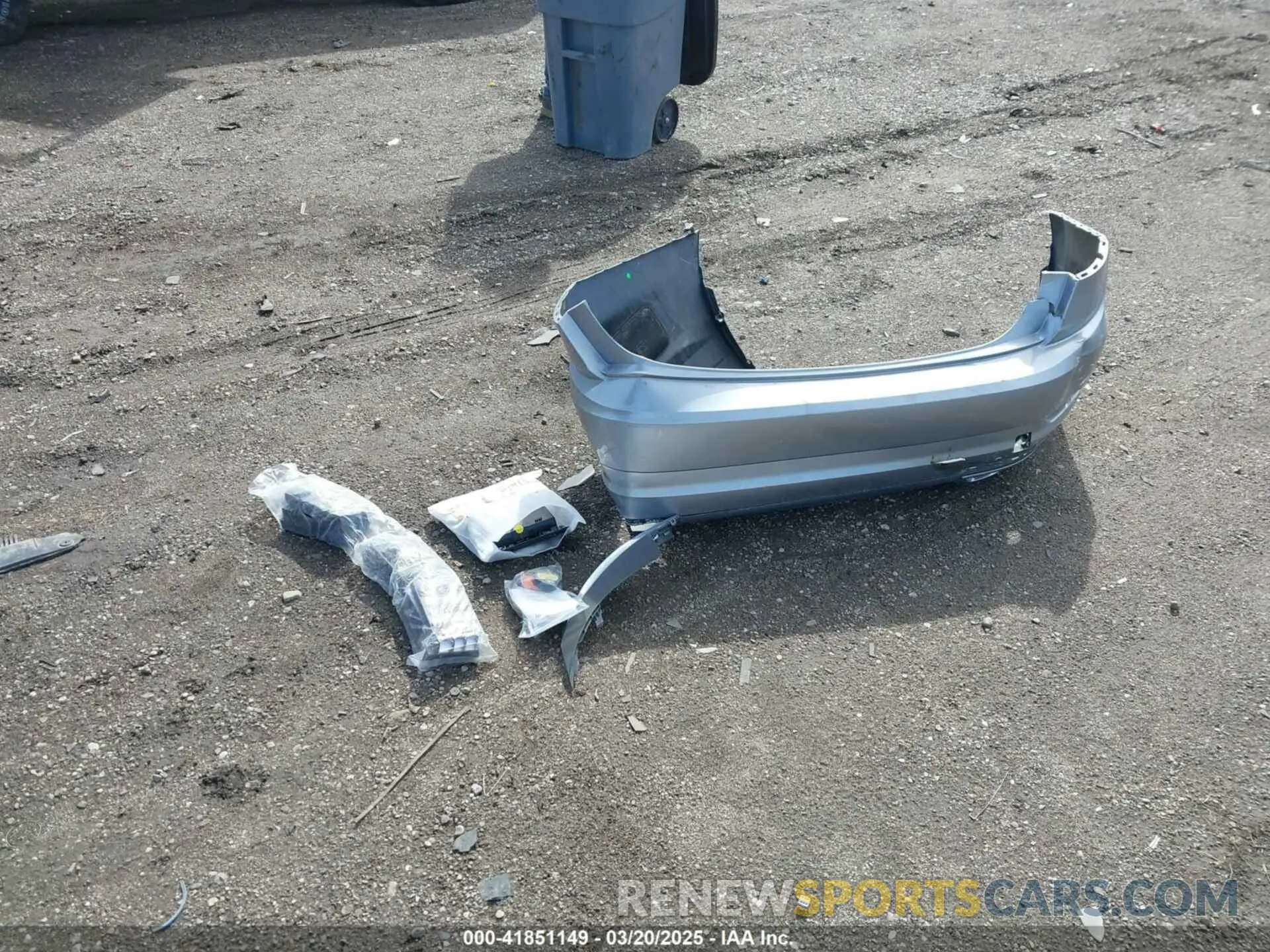 11 Photograph of a damaged car 3VWCB7BU2LM031412 VOLKSWAGEN JETTA 2020