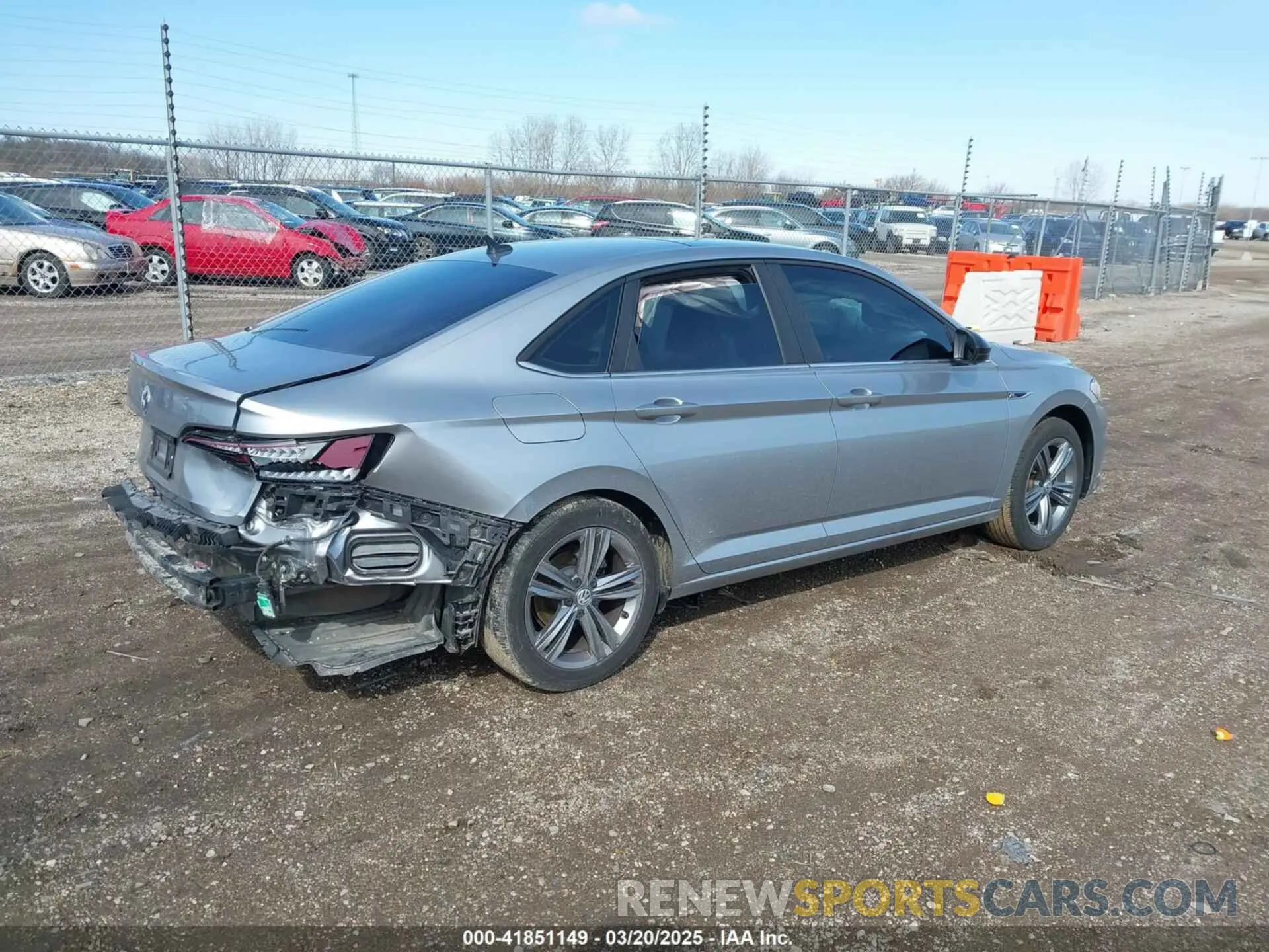 4 Photograph of a damaged car 3VWCB7BU2LM031412 VOLKSWAGEN JETTA 2020
