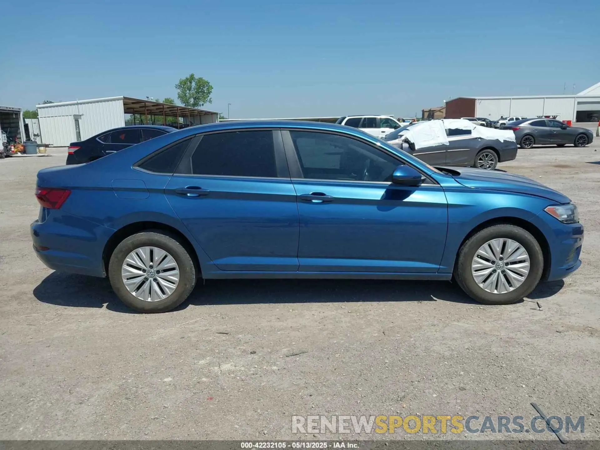 13 Photograph of a damaged car 3VWCB7BU2LM076835 VOLKSWAGEN JETTA 2020