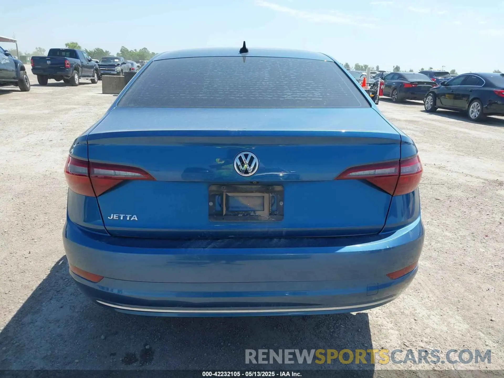 16 Photograph of a damaged car 3VWCB7BU2LM076835 VOLKSWAGEN JETTA 2020