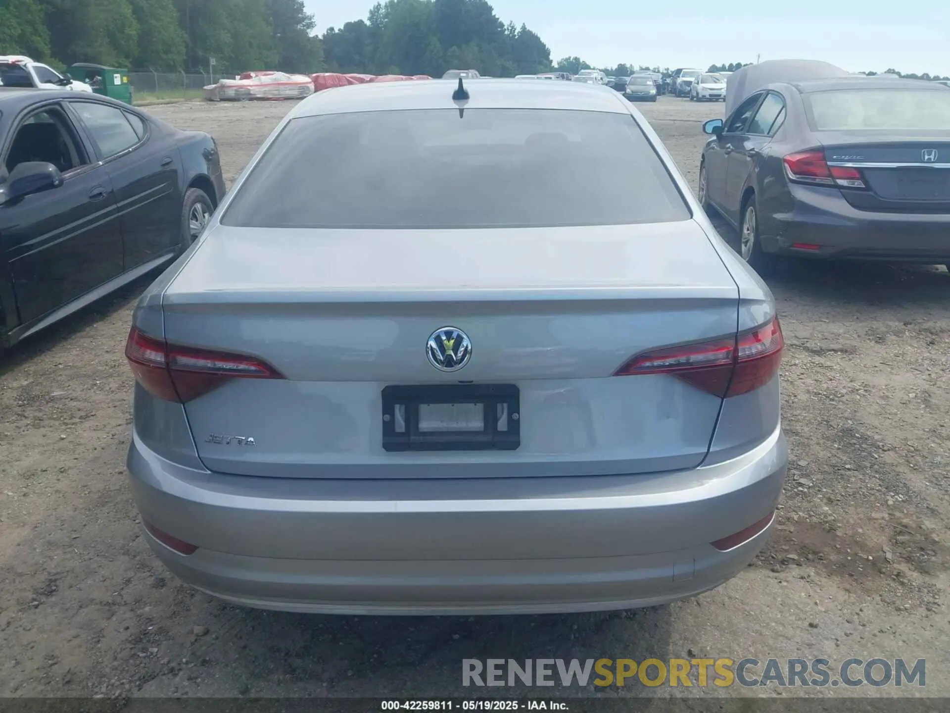 16 Photograph of a damaged car 3VWCB7BU3LM003750 VOLKSWAGEN JETTA 2020