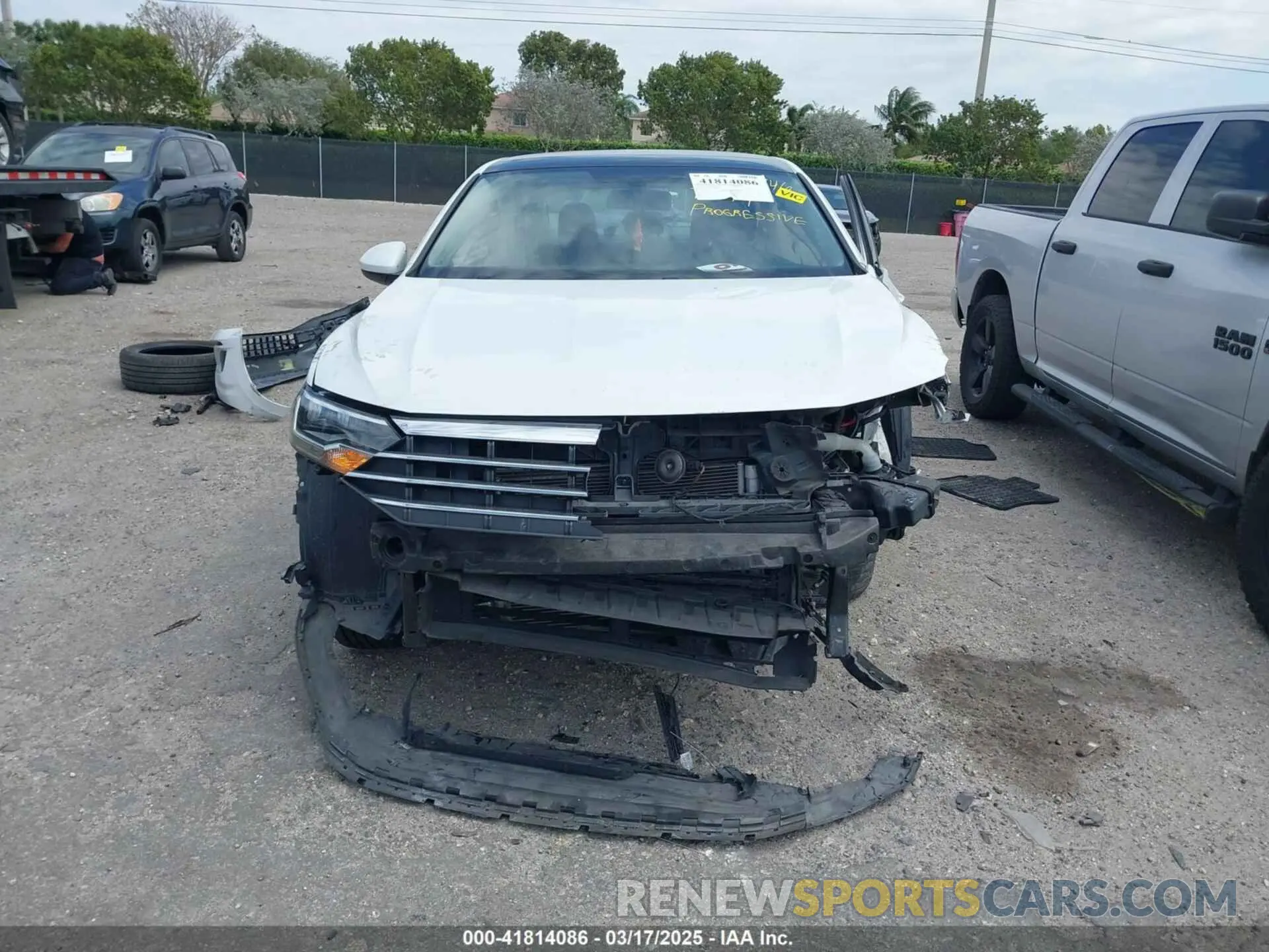 6 Photograph of a damaged car 3VWCB7BU3LM051846 VOLKSWAGEN JETTA 2020