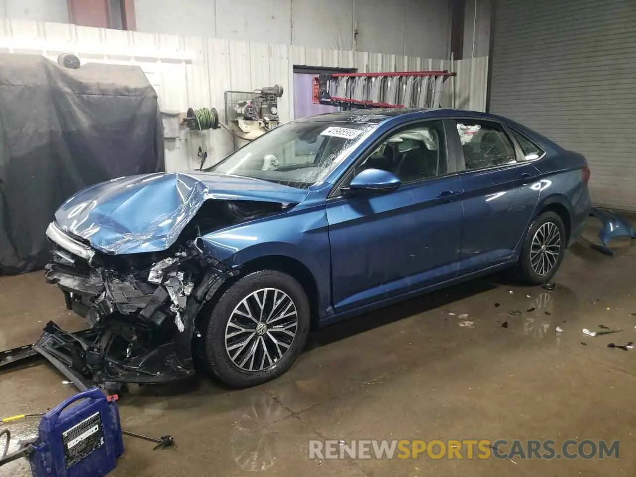 1 Photograph of a damaged car 3VWCB7BU4LM008987 VOLKSWAGEN JETTA 2020
