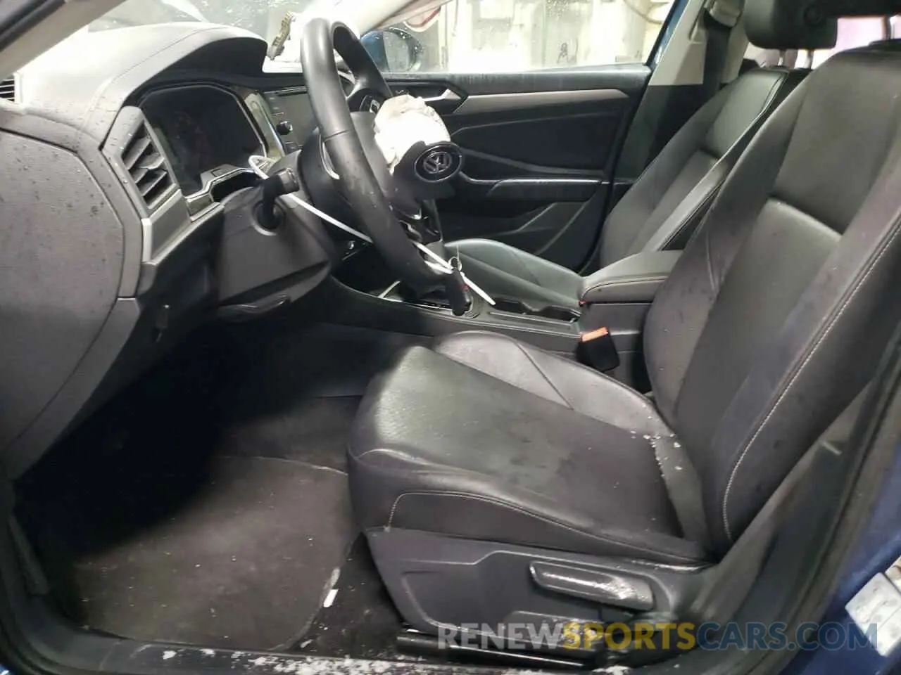 7 Photograph of a damaged car 3VWCB7BU4LM008987 VOLKSWAGEN JETTA 2020