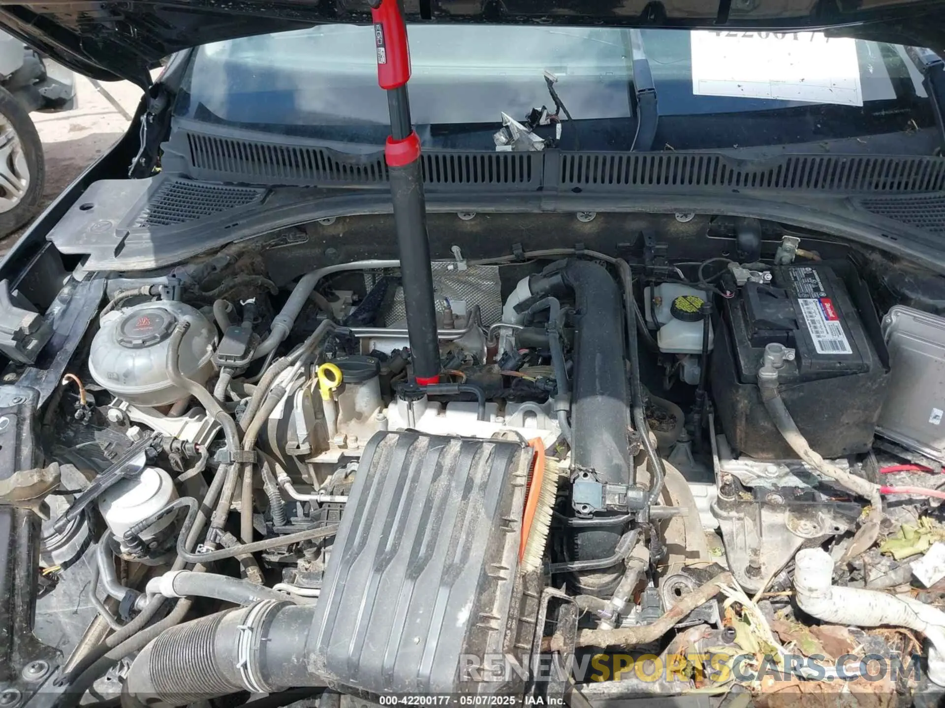 10 Photograph of a damaged car 3VWCB7BU4LM016779 VOLKSWAGEN JETTA 2020