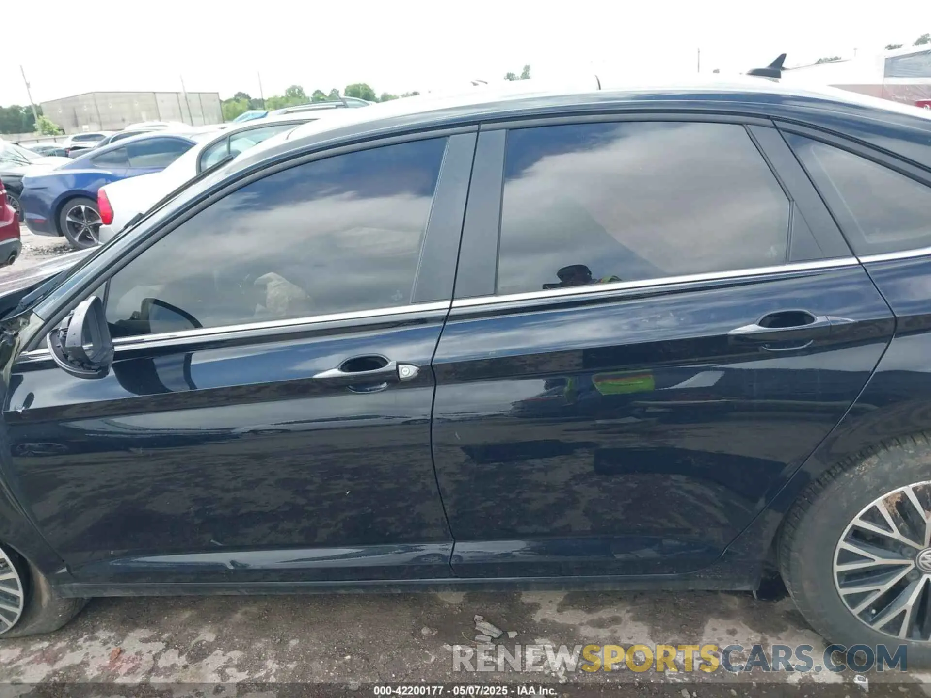 14 Photograph of a damaged car 3VWCB7BU4LM016779 VOLKSWAGEN JETTA 2020