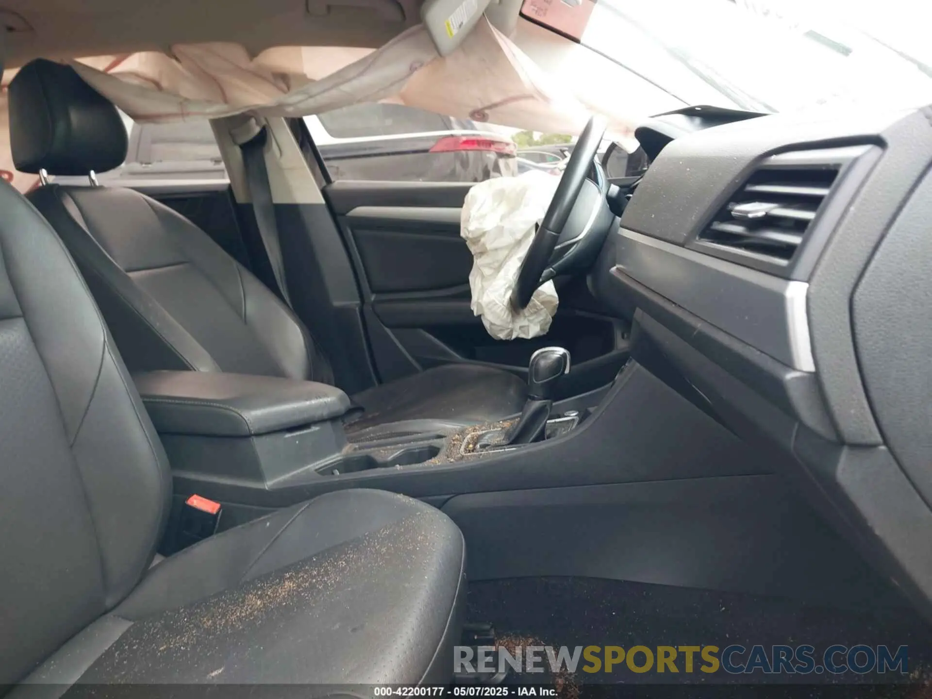 5 Photograph of a damaged car 3VWCB7BU4LM016779 VOLKSWAGEN JETTA 2020
