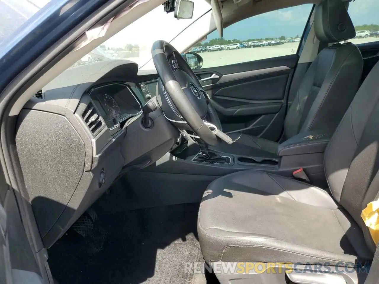 7 Photograph of a damaged car 3VWCB7BU4LM030441 VOLKSWAGEN JETTA 2020