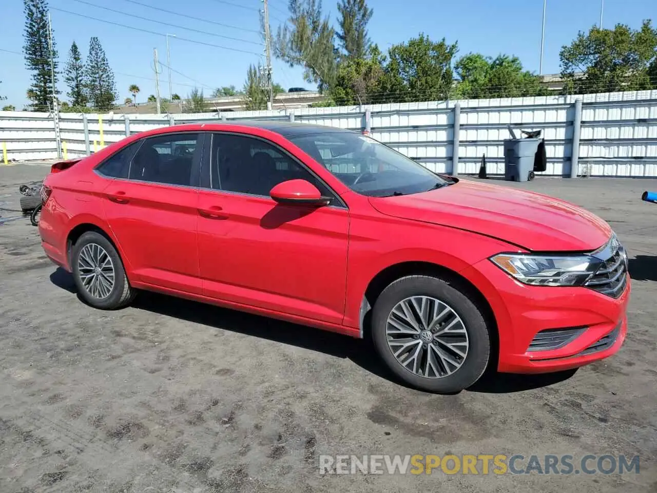 4 Photograph of a damaged car 3VWCB7BU4LM058420 VOLKSWAGEN JETTA 2020