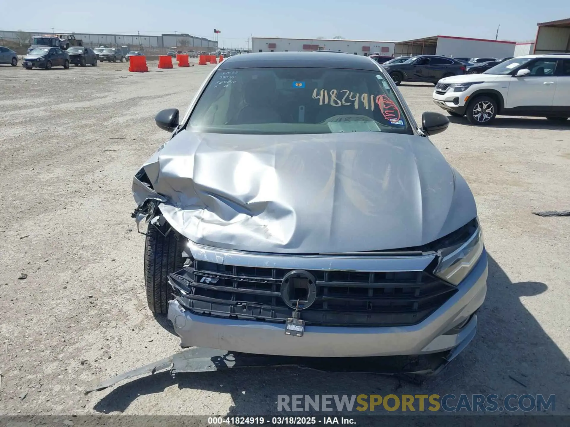 12 Photograph of a damaged car 3VWCB7BU5LM014734 VOLKSWAGEN JETTA 2020