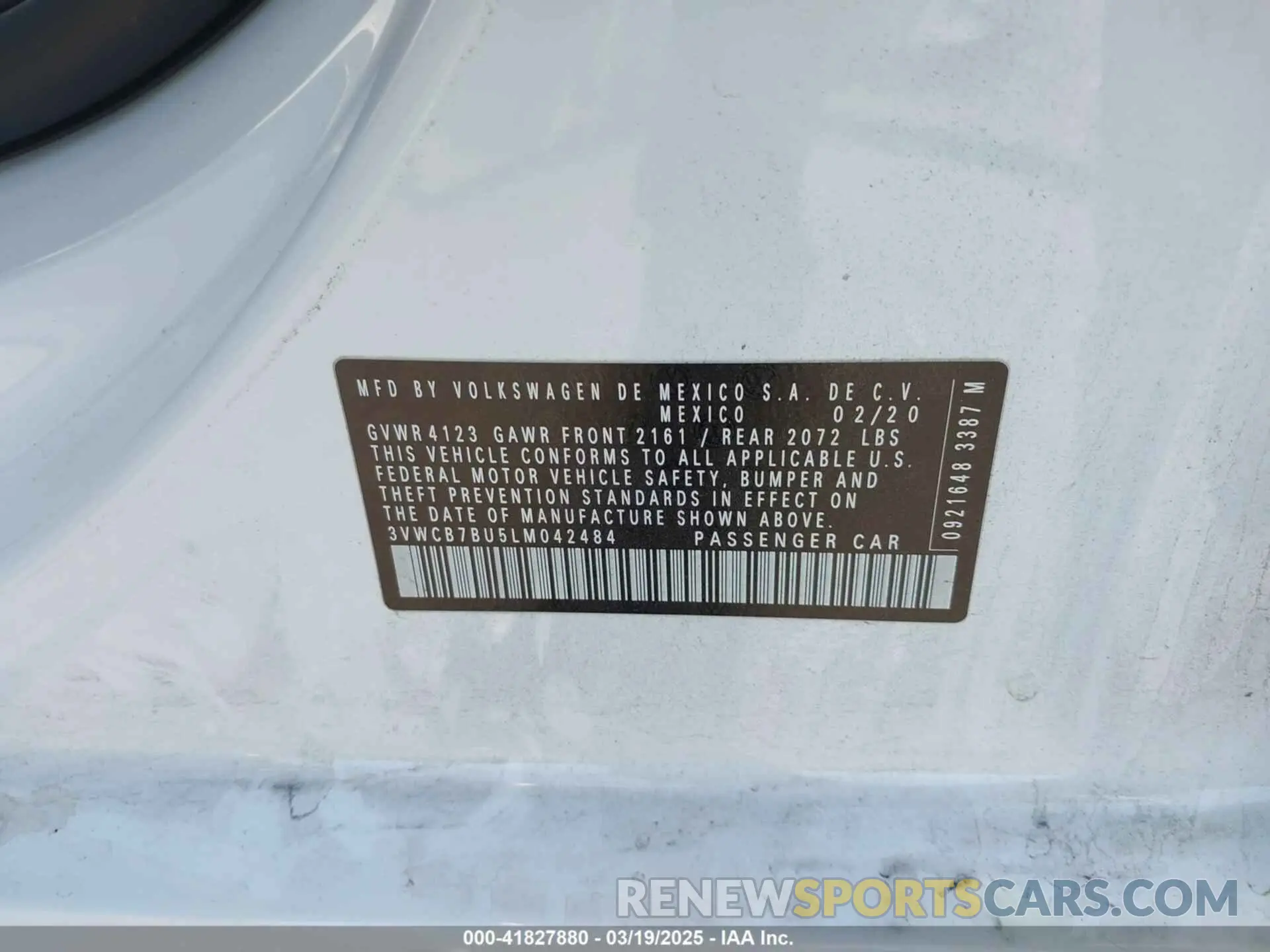 9 Photograph of a damaged car 3VWCB7BU5LM042484 VOLKSWAGEN JETTA 2020