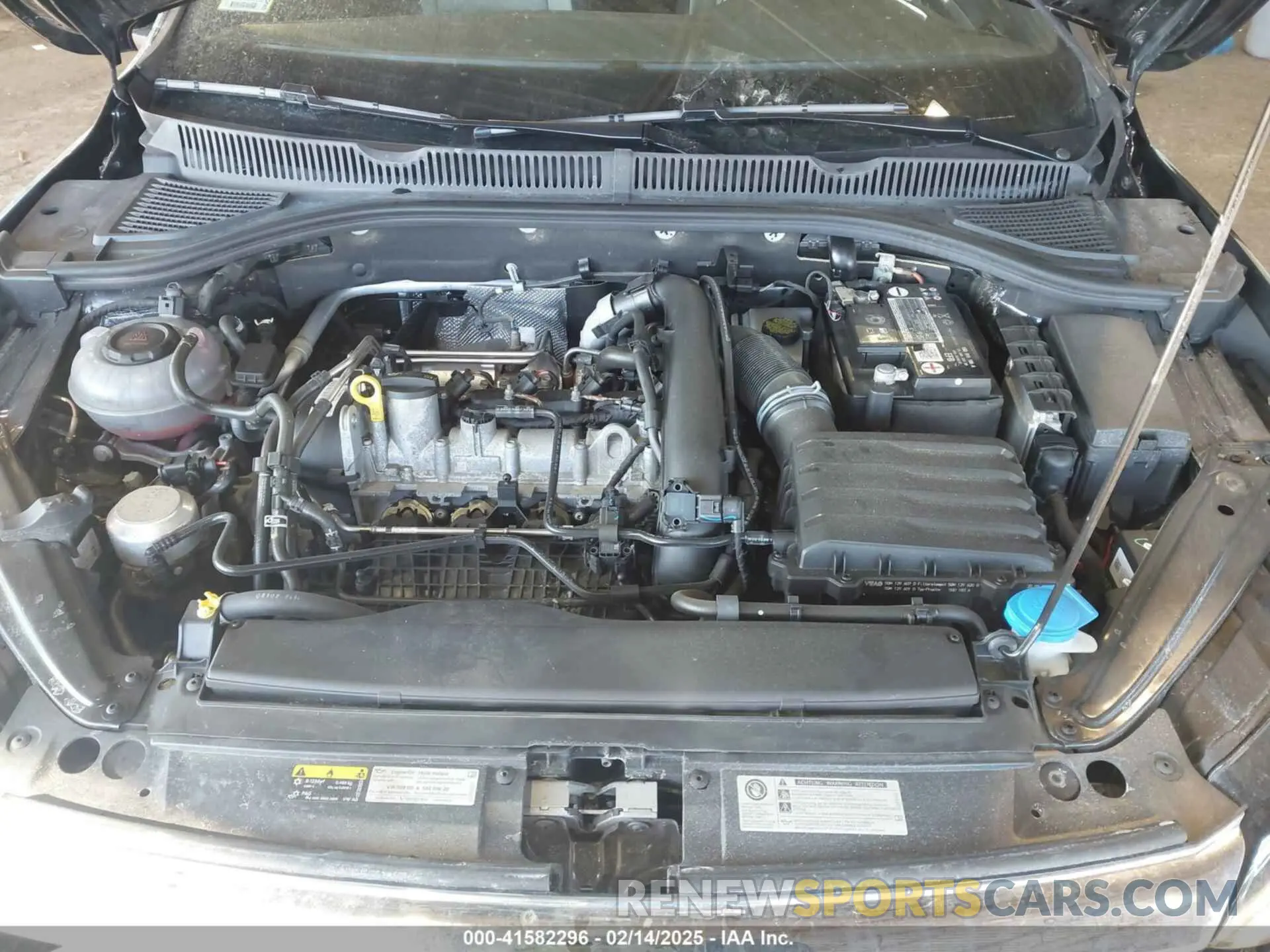 10 Photograph of a damaged car 3VWCB7BU5LM043733 VOLKSWAGEN JETTA 2020