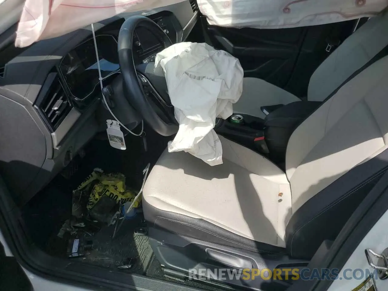 7 Photograph of a damaged car 3VWCB7BU6LM011843 VOLKSWAGEN JETTA 2020