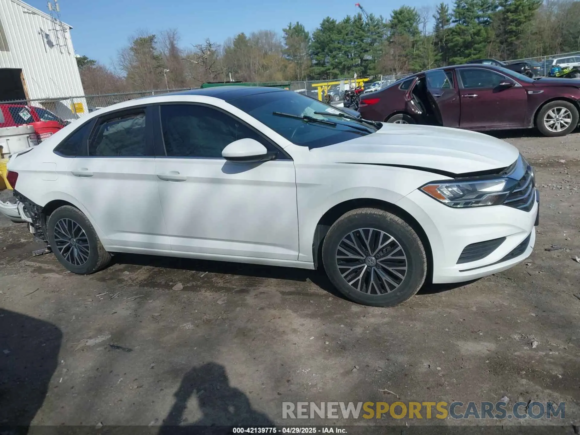 14 Photograph of a damaged car 3VWCB7BU6LM034085 VOLKSWAGEN JETTA 2020