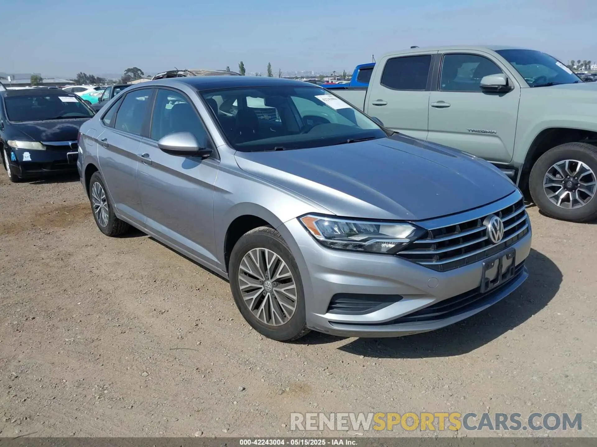 1 Photograph of a damaged car 3VWCB7BU6LM035298 VOLKSWAGEN JETTA 2020