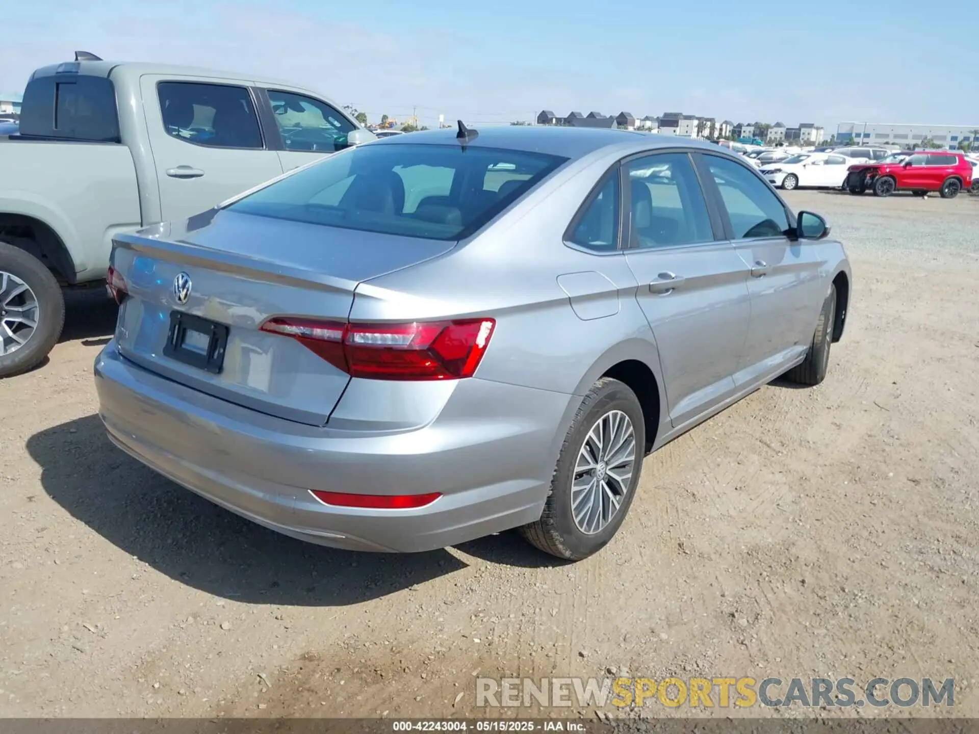 4 Photograph of a damaged car 3VWCB7BU6LM035298 VOLKSWAGEN JETTA 2020