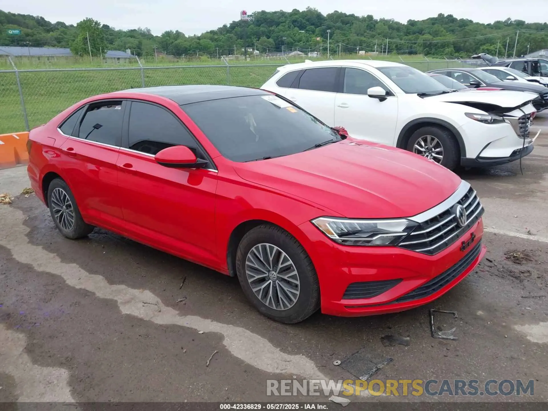 1 Photograph of a damaged car 3VWCB7BU7LM009096 VOLKSWAGEN JETTA 2020