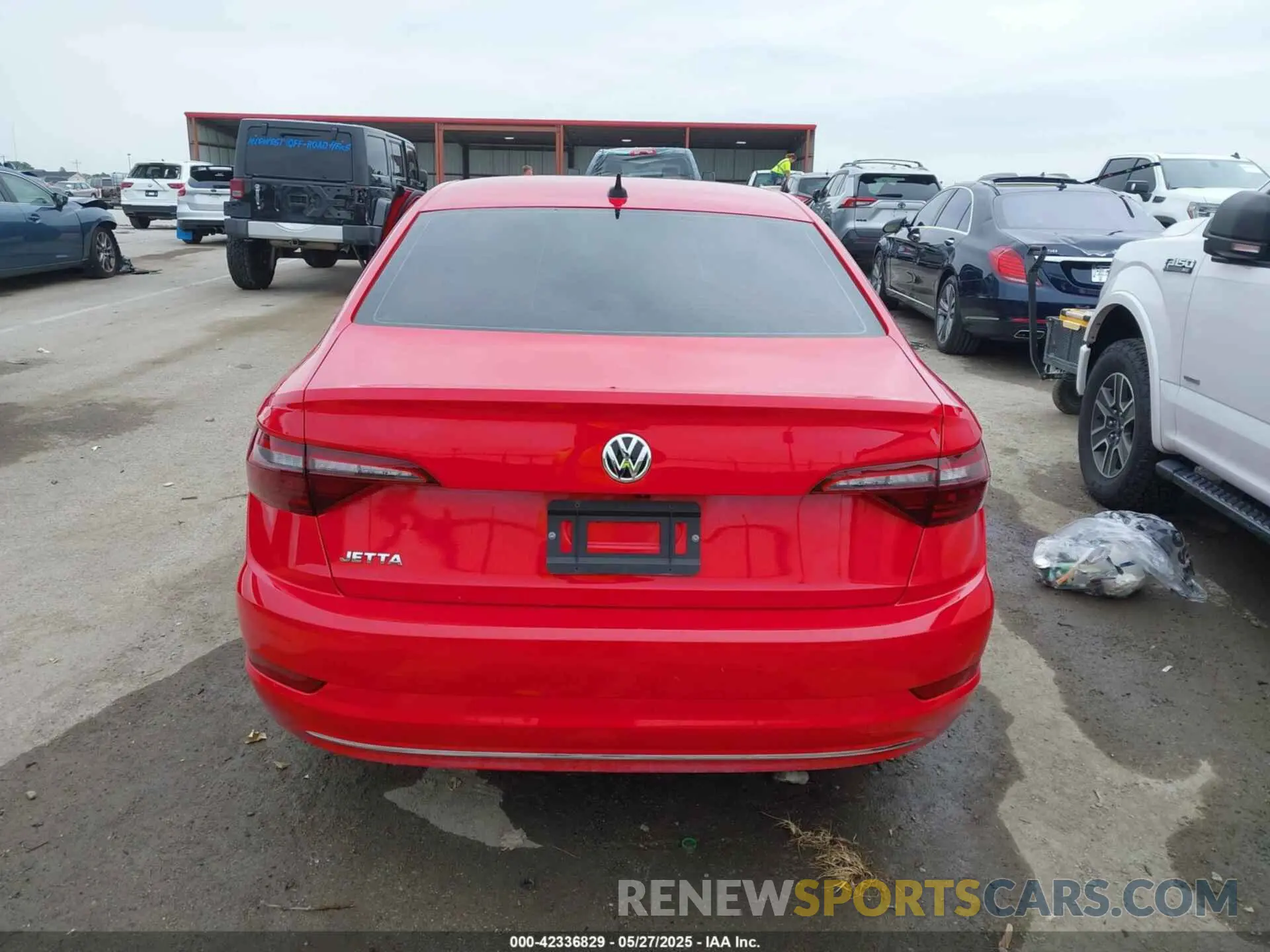 15 Photograph of a damaged car 3VWCB7BU7LM009096 VOLKSWAGEN JETTA 2020