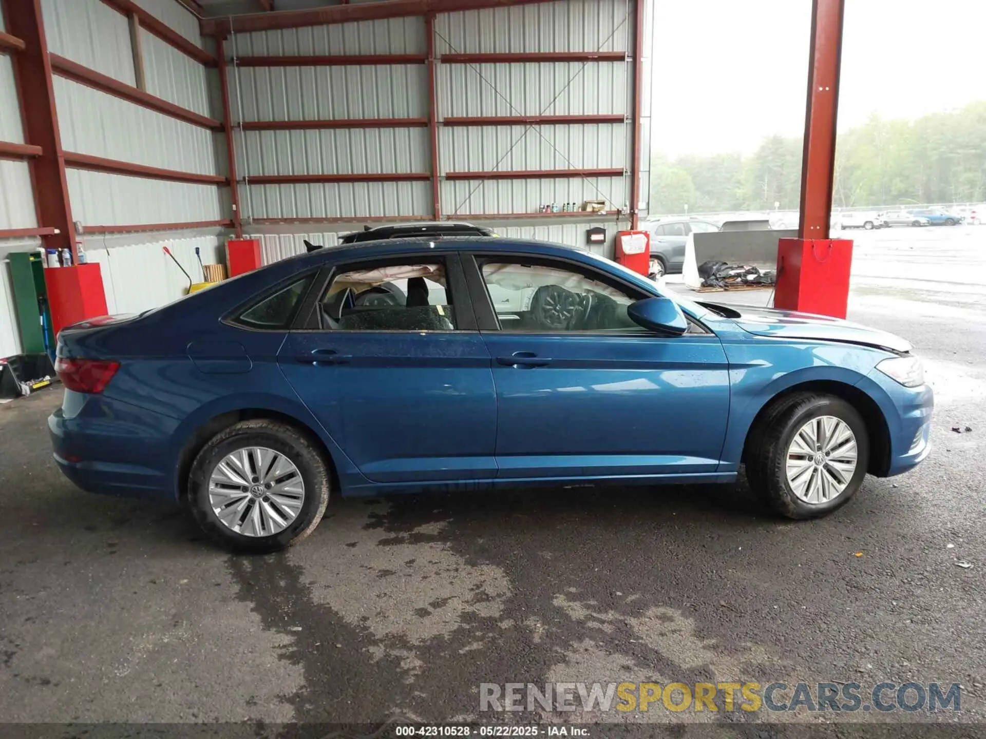 14 Photograph of a damaged car 3VWCB7BU7LM028358 VOLKSWAGEN JETTA 2020