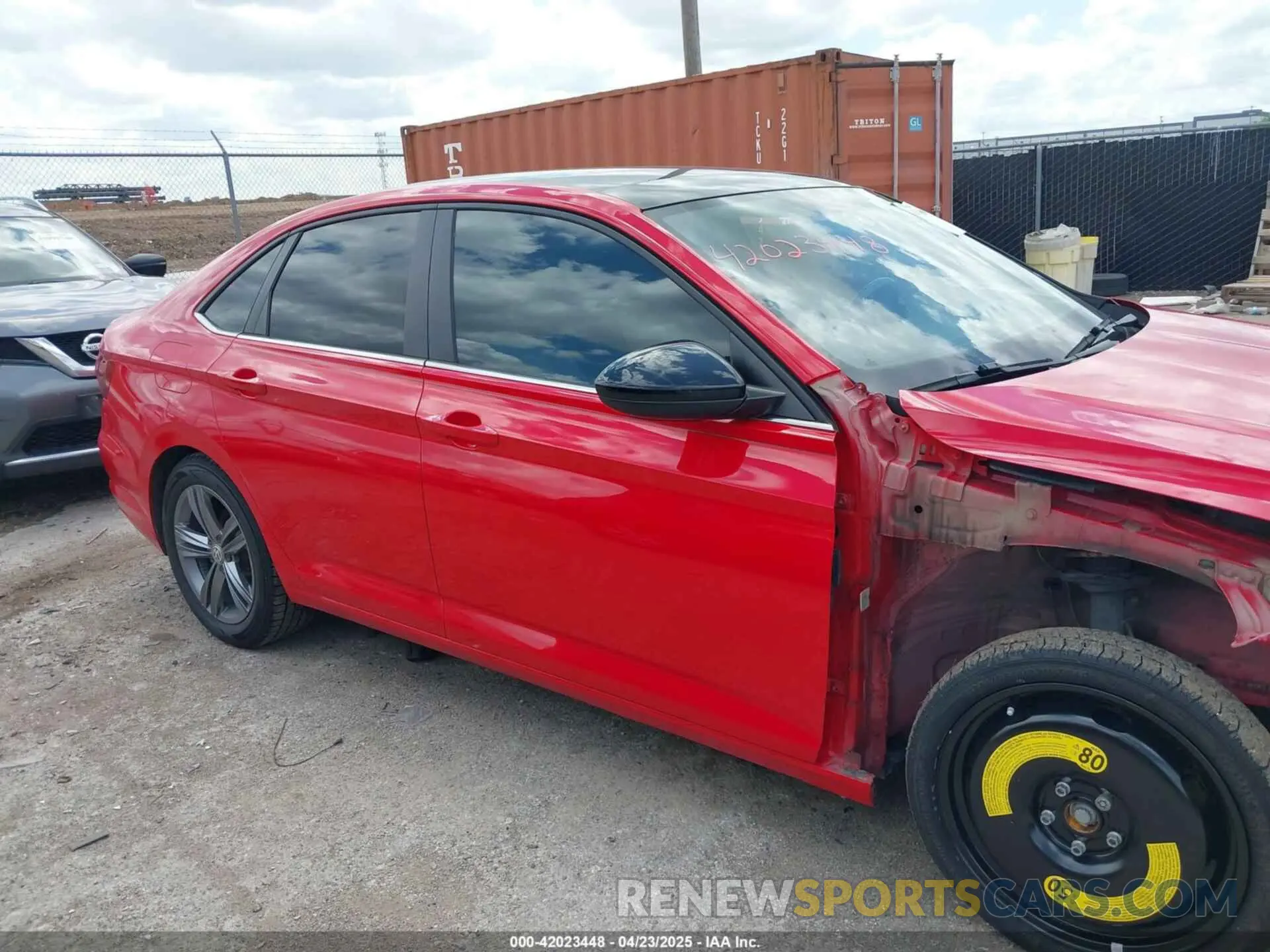 13 Photograph of a damaged car 3VWCB7BU7LM048500 VOLKSWAGEN JETTA 2020
