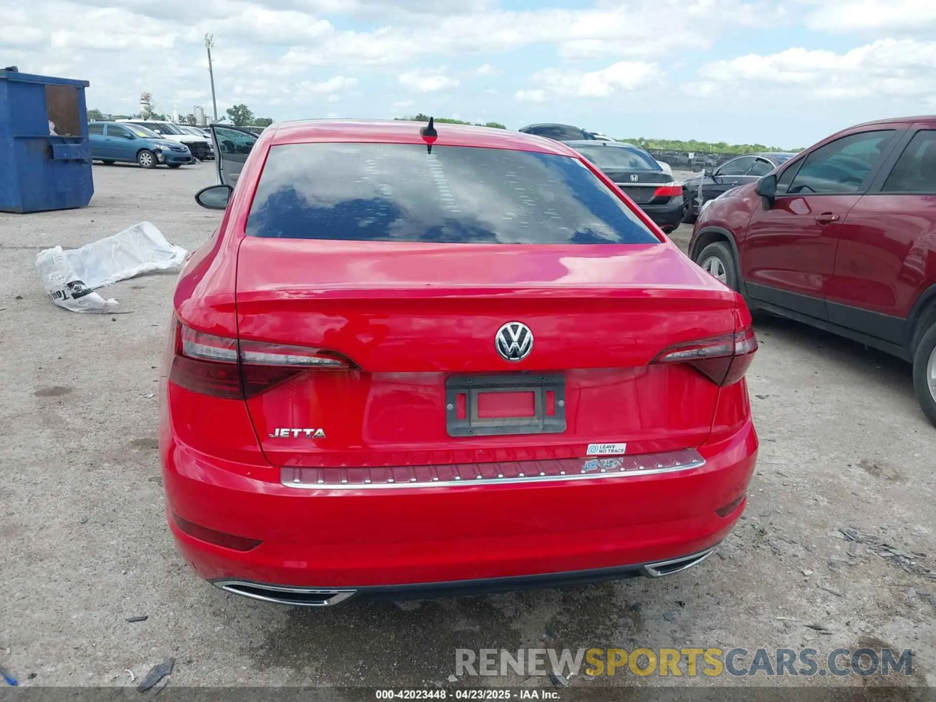 16 Photograph of a damaged car 3VWCB7BU7LM048500 VOLKSWAGEN JETTA 2020