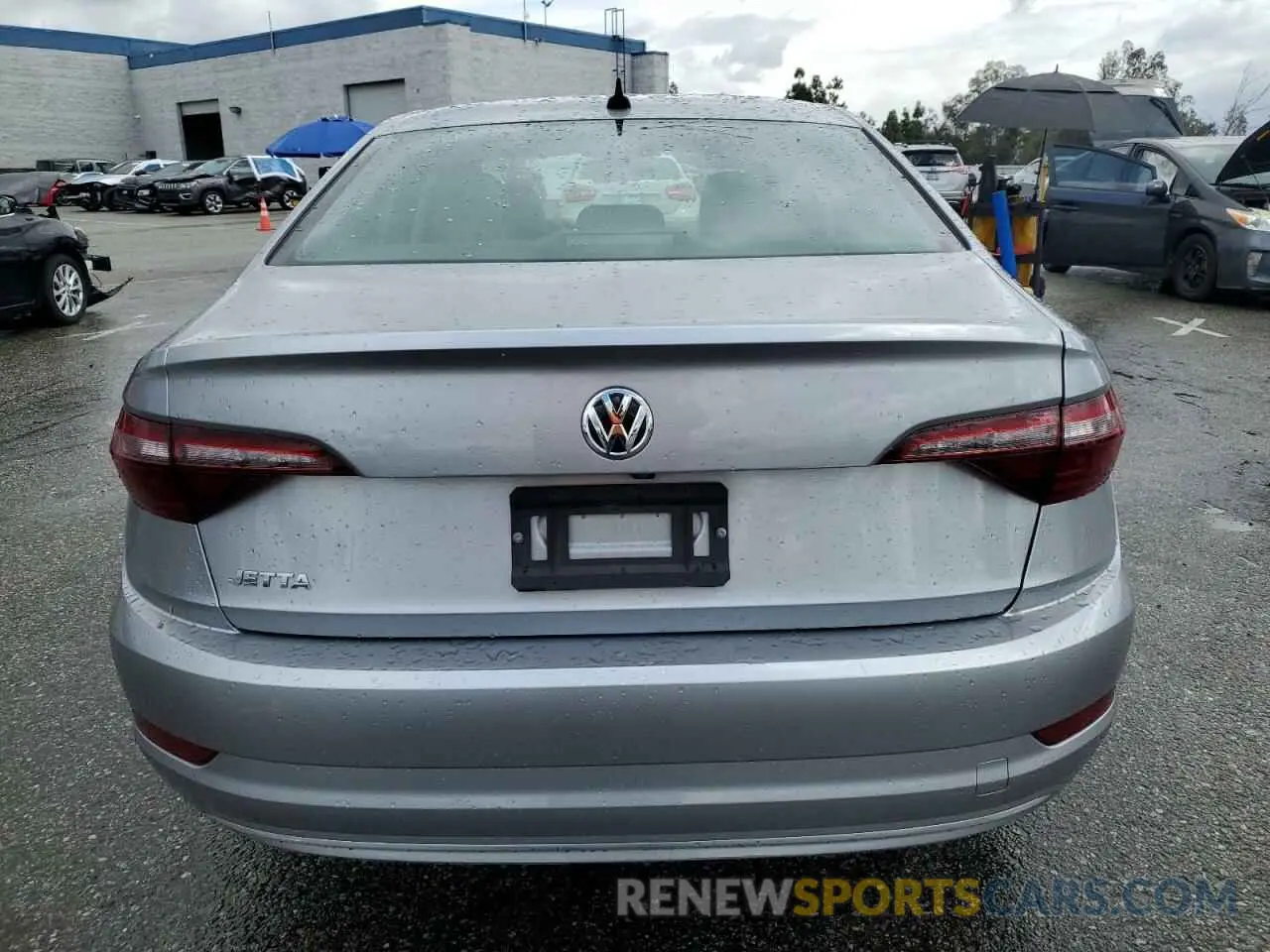 6 Photograph of a damaged car 3VWCB7BU7LM053874 VOLKSWAGEN JETTA 2020