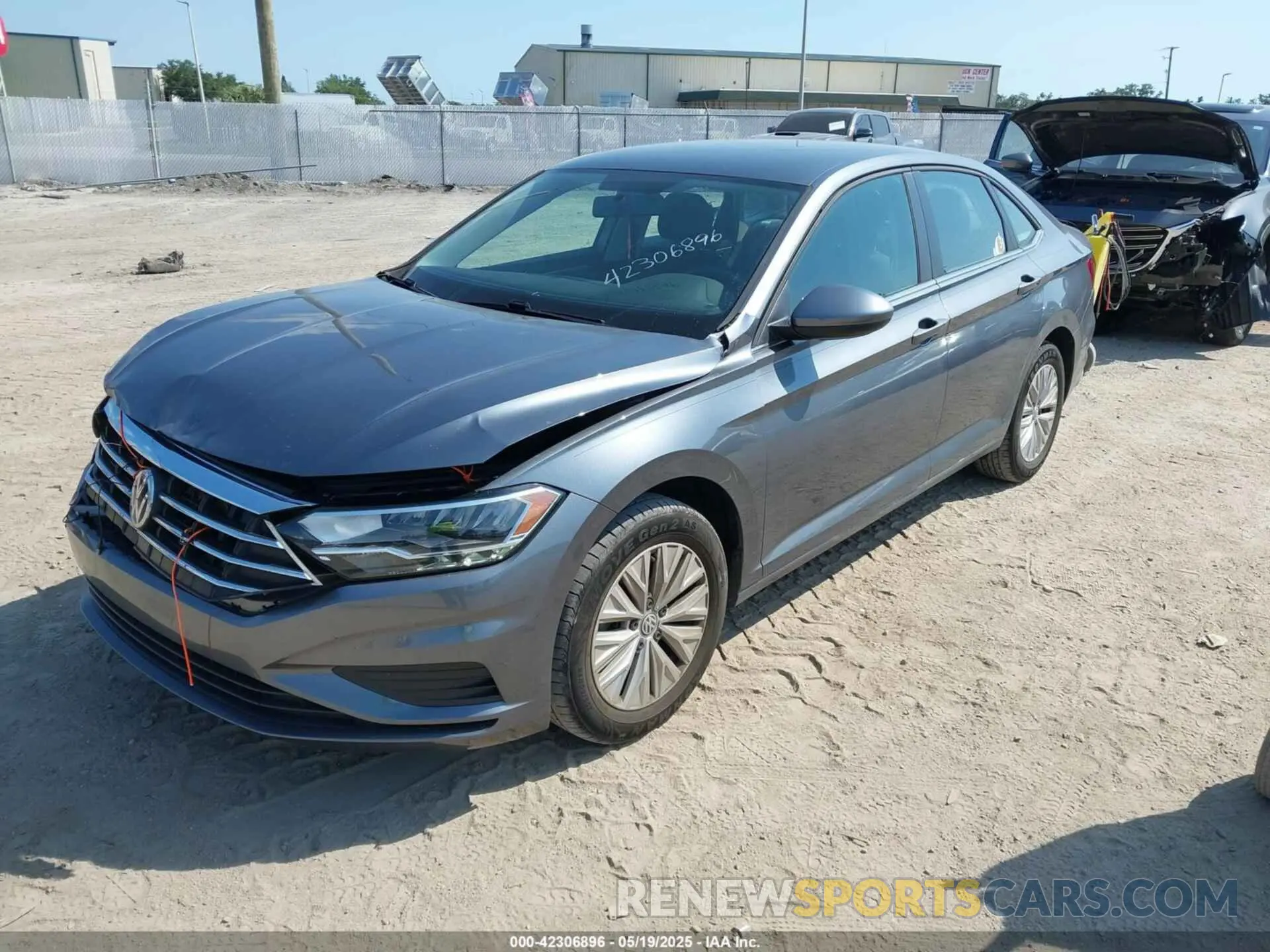 2 Photograph of a damaged car 3VWCB7BU7LM054958 VOLKSWAGEN JETTA 2020