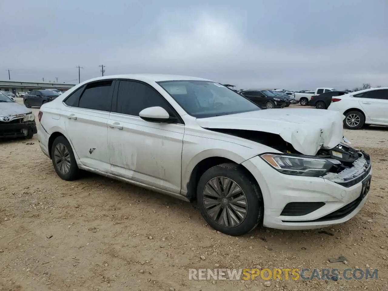 4 Photograph of a damaged car 3VWCB7BU7LM073011 VOLKSWAGEN JETTA 2020