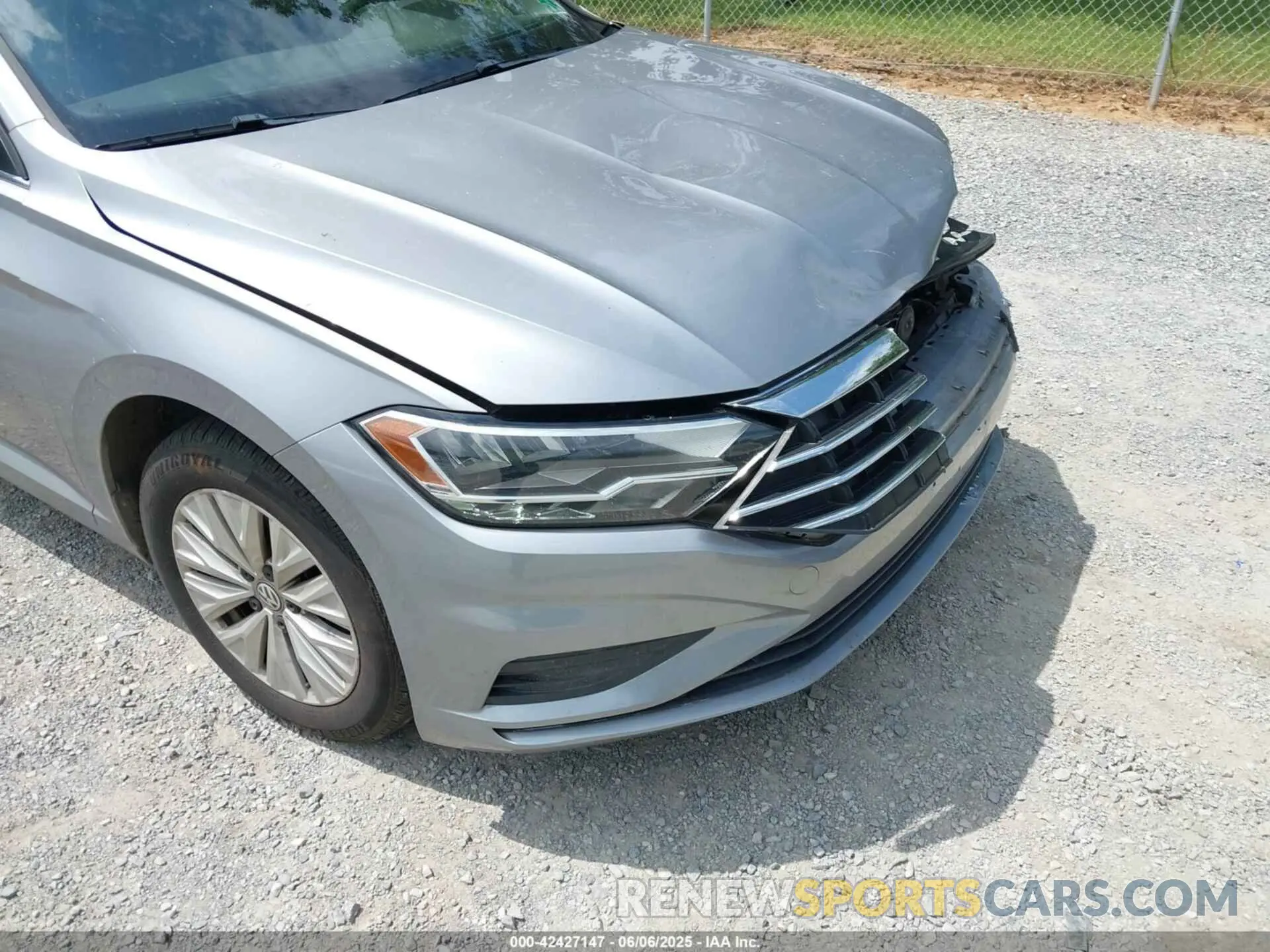 6 Photograph of a damaged car 3VWCB7BU8LM058372 VOLKSWAGEN JETTA 2020