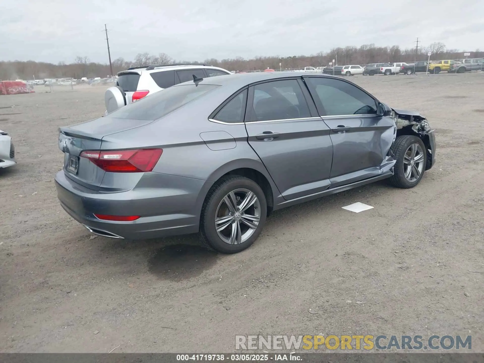 4 Photograph of a damaged car 3VWCB7BU8LM070943 VOLKSWAGEN JETTA 2020